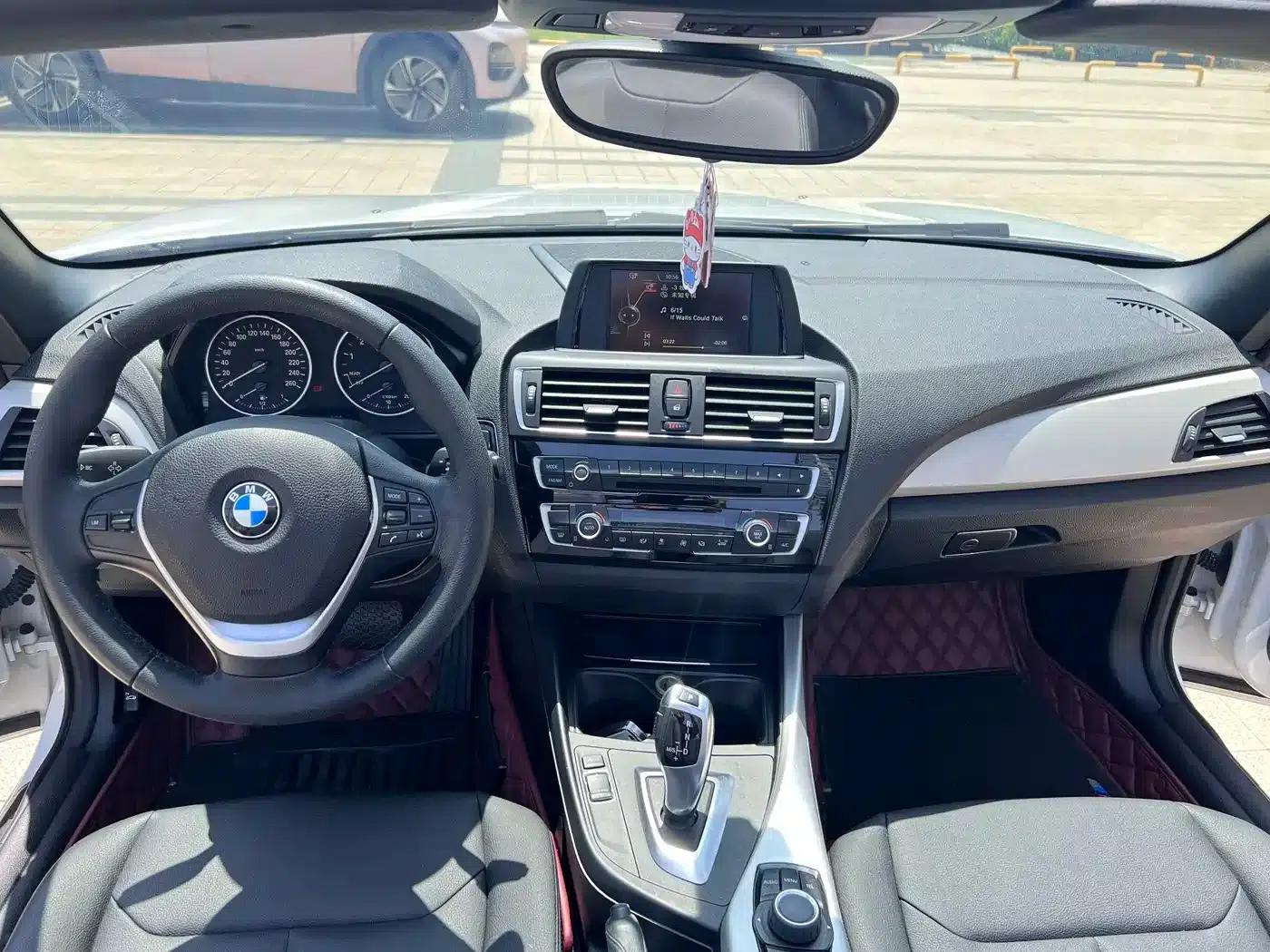 2015 BMW 2 Series Imported 220i Convertible Coupe Leading Model — миниатюра 8