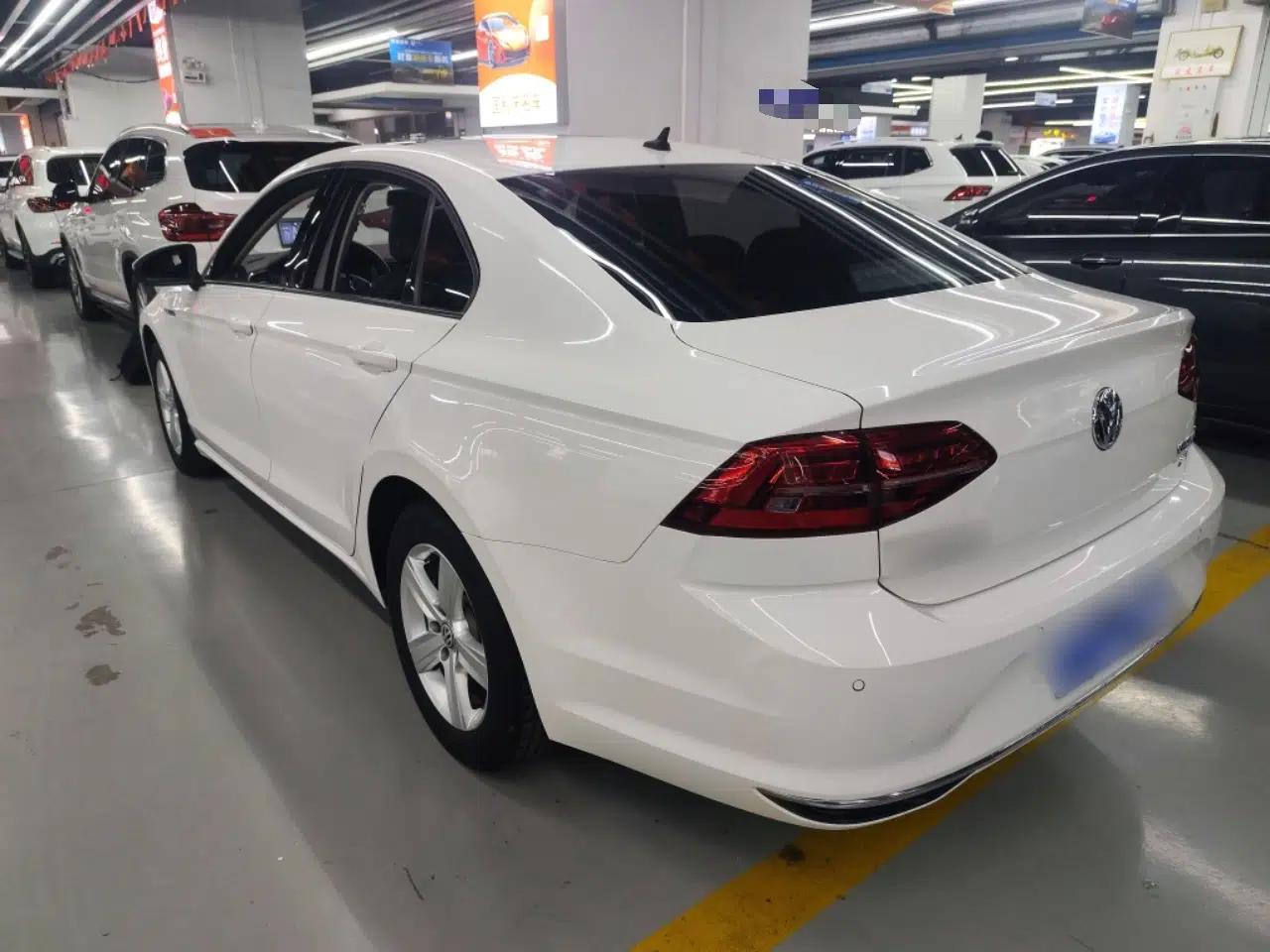 Volkswagen Lamando 2019 230TSI DSG Fashion Edition China VI — миниатюра 4