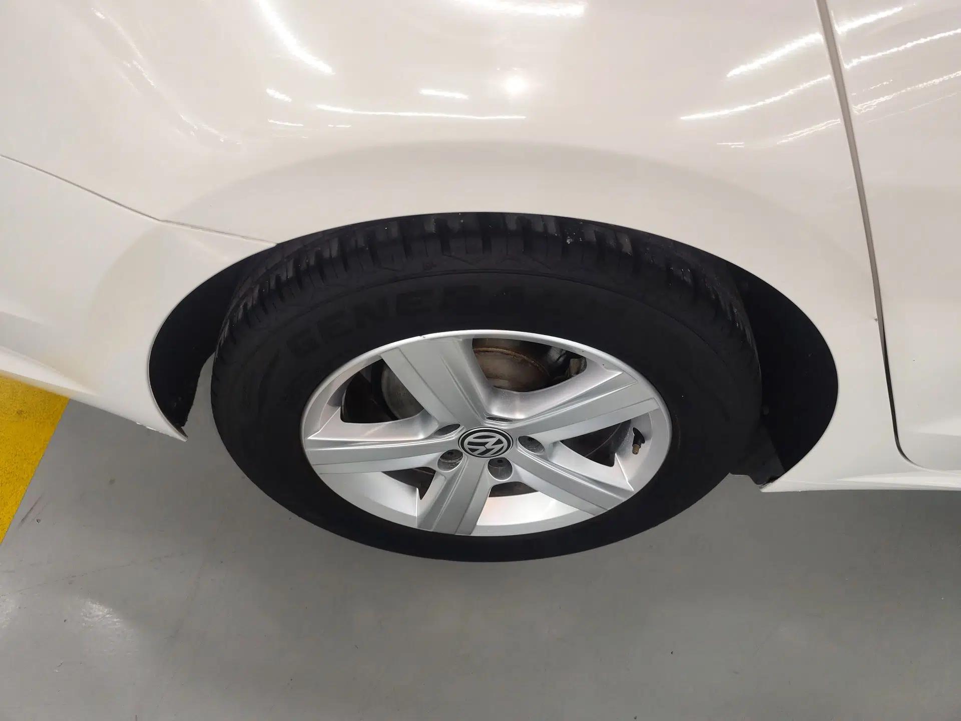 Volkswagen Lamando 2019 230TSI DSG Fashion Edition China VI — миниатюра 10