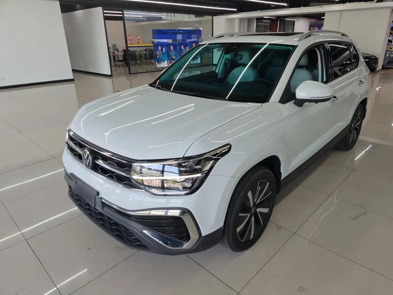 Volkswagen Tharu 2024 300TSI Two-Wheel-Drive Moonlight Edition — миниатюра 1