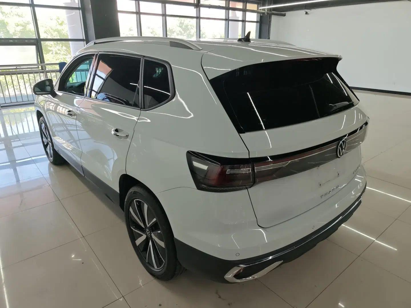 Volkswagen Tharu 2024 300TSI Two-Wheel-Drive Moonlight Edition — миниатюра 4