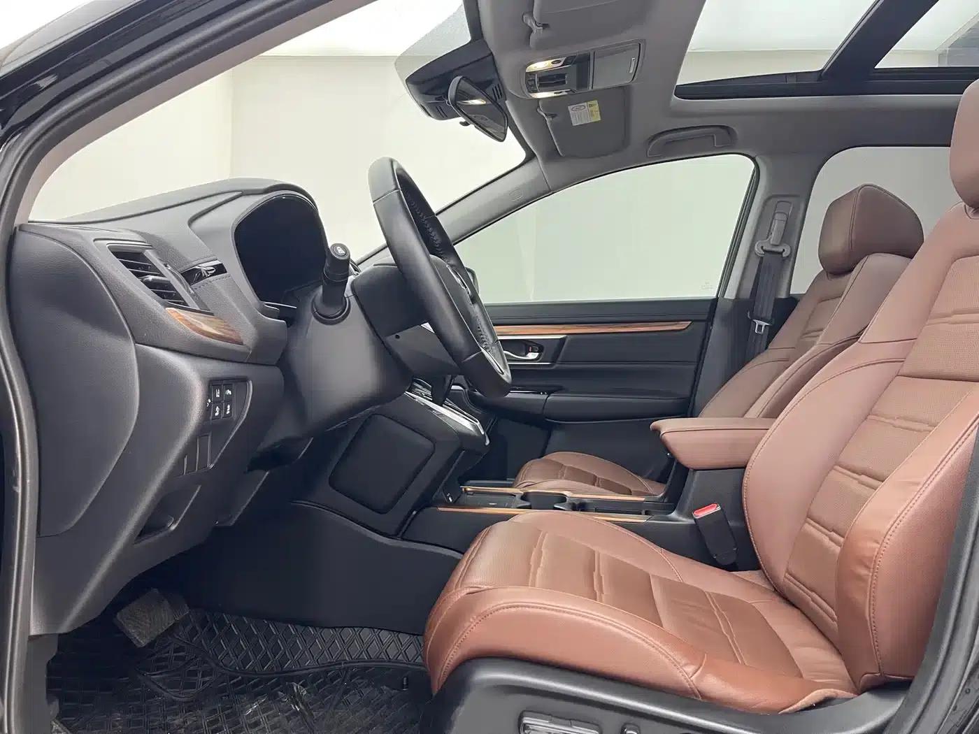 Honda CR-V 2021 240TURBO CVT 2WD Fashion Edition — миниатюра 4