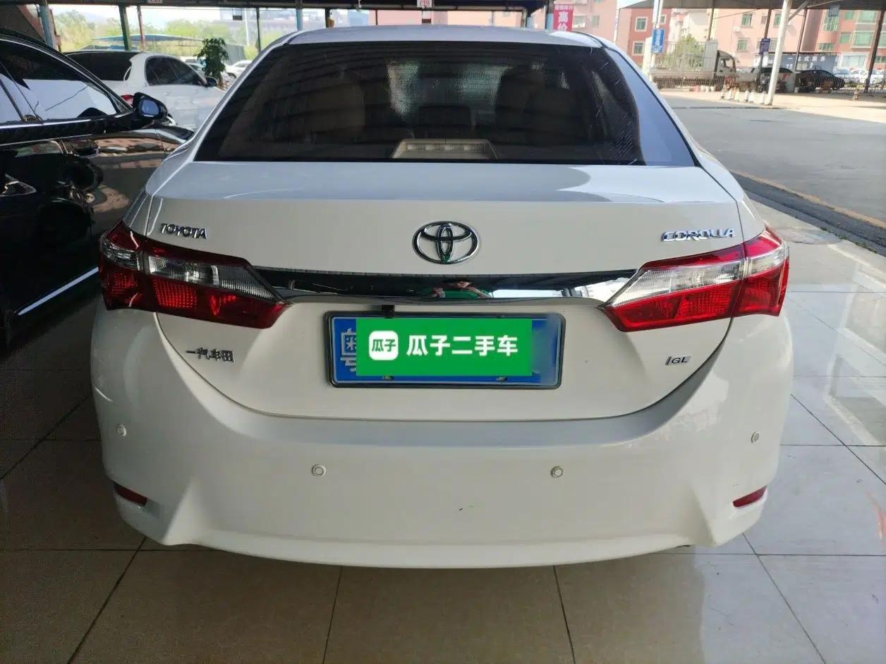 Toyota Corolla 2017 1.6L CVT GL — миниатюра 5