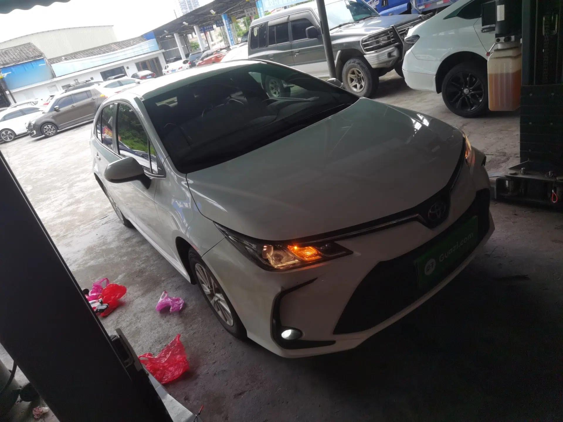 Toyota Corolla 2022 1.2T S-CVT Pioneer PLUS Edition — миниатюра 3