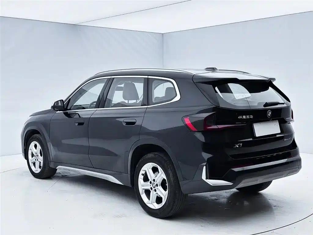 2023 BMW X1 sDrive20Li X Design Package — миниатюра 4