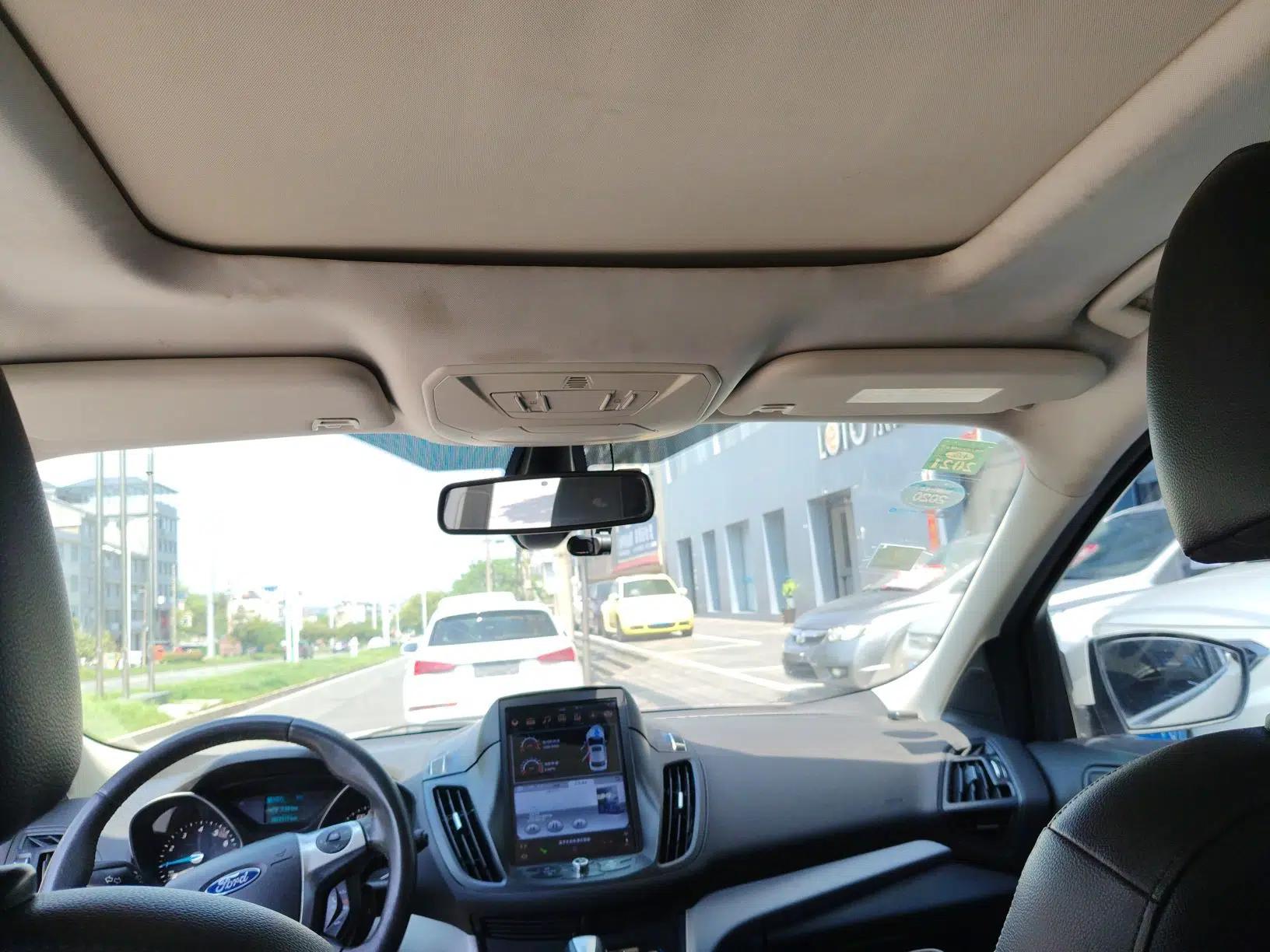 Ford Kuga 2013 1.6L GTDi Two-Wheel-Drive Trend Model — миниатюра 21
