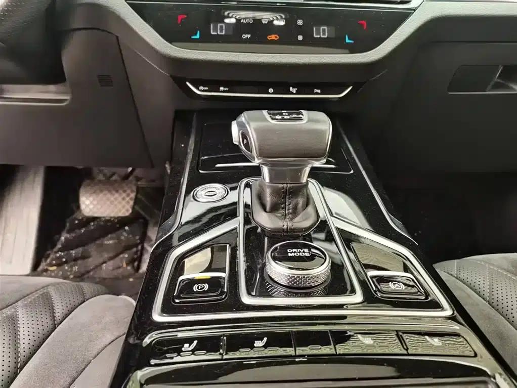 Hongqi HS5 2022 2.0T Intelligent Flagship Enjoy 4WD Edition — миниатюра 15