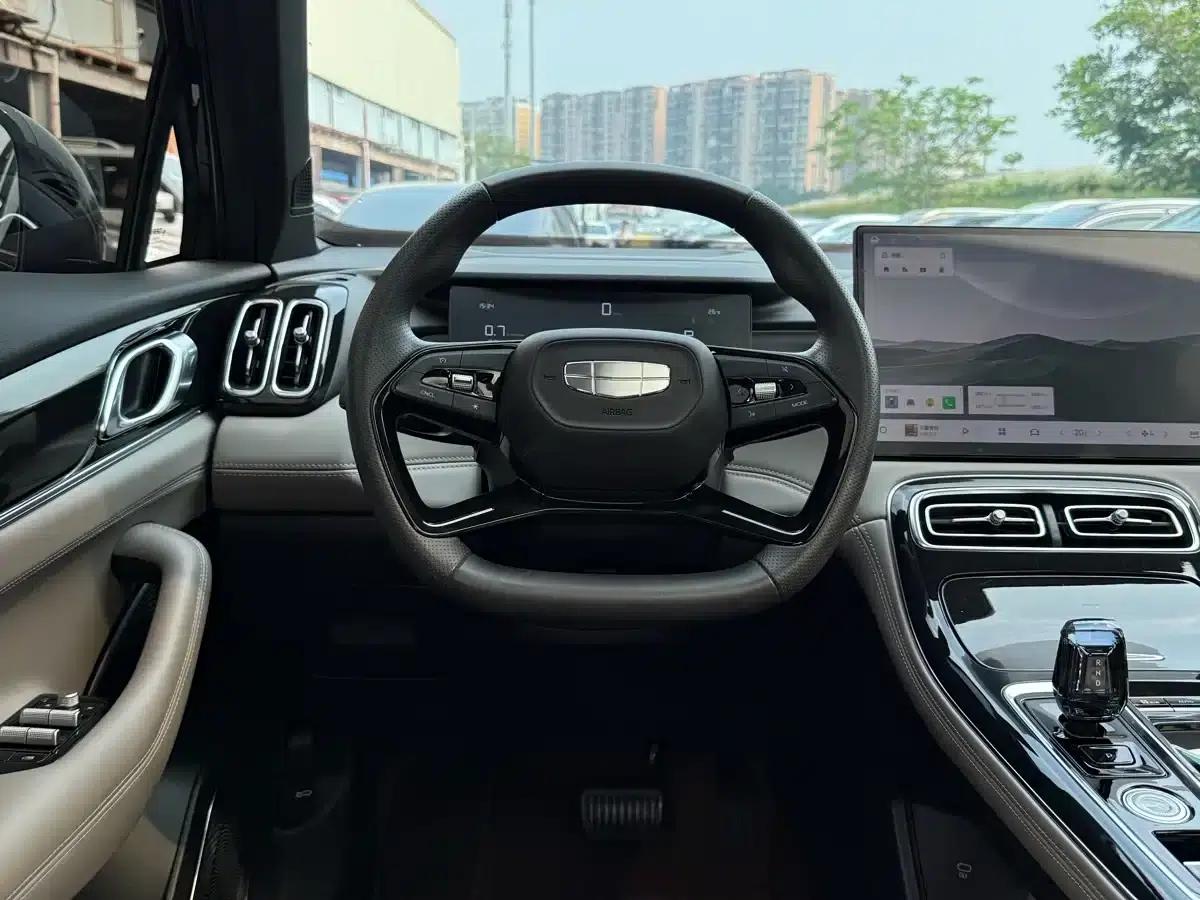 The 2025 Geely Boyue L, Fourth Generation 1.5TD DCT, is now available. — миниатюра 12