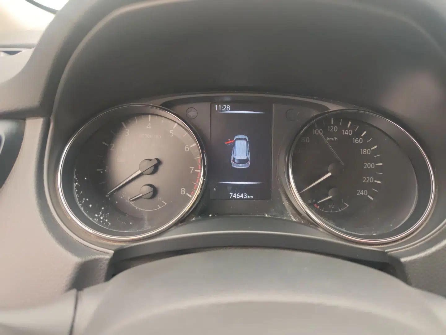 Nissan X-Trail 2021 2.0L CVT 2WD XL ITS SmartConnect Comfort Edition — миниатюра 10