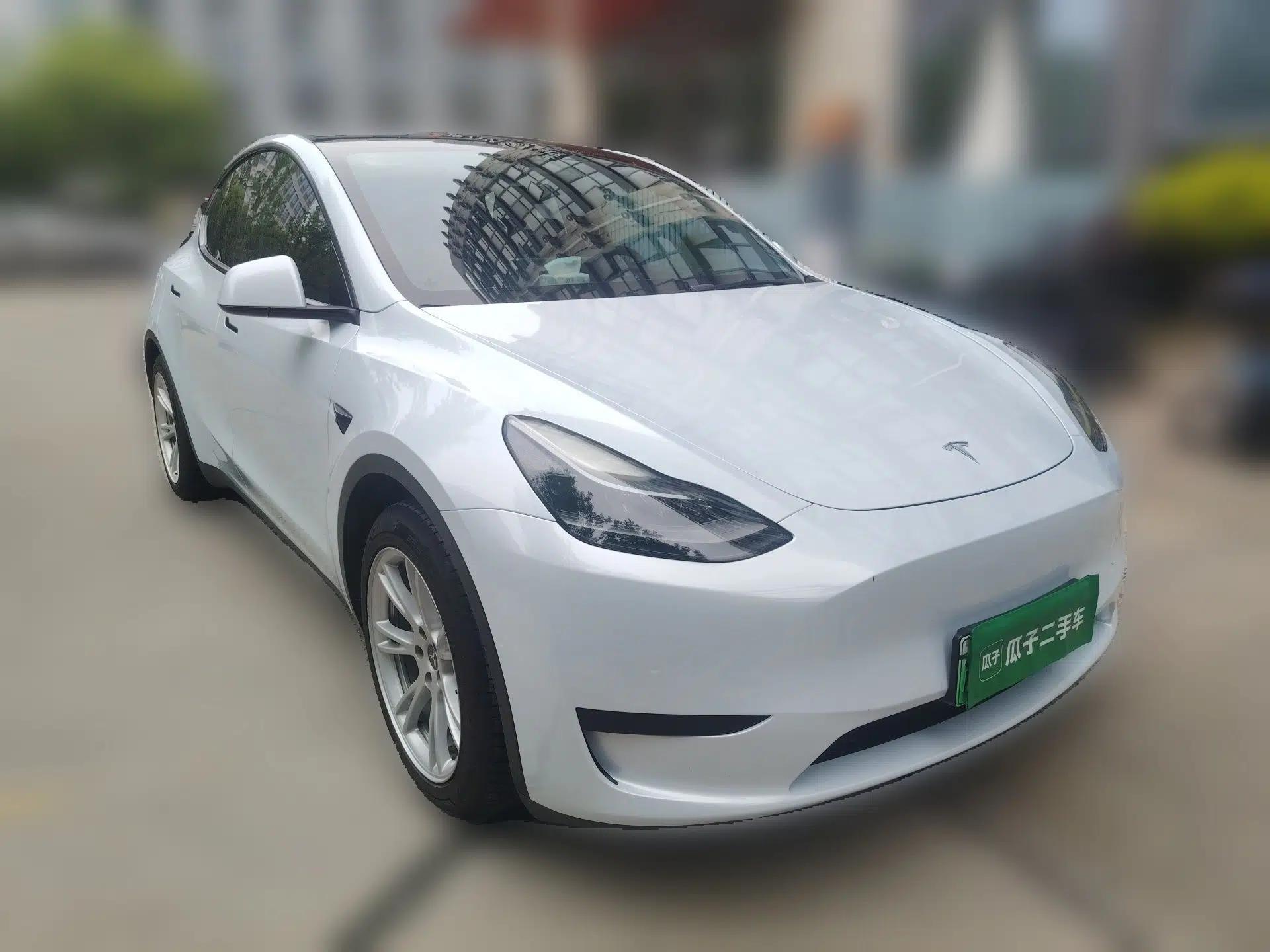 Tesla Model Y 2022 Rear-Wheel-Drive Version — миниатюра 3