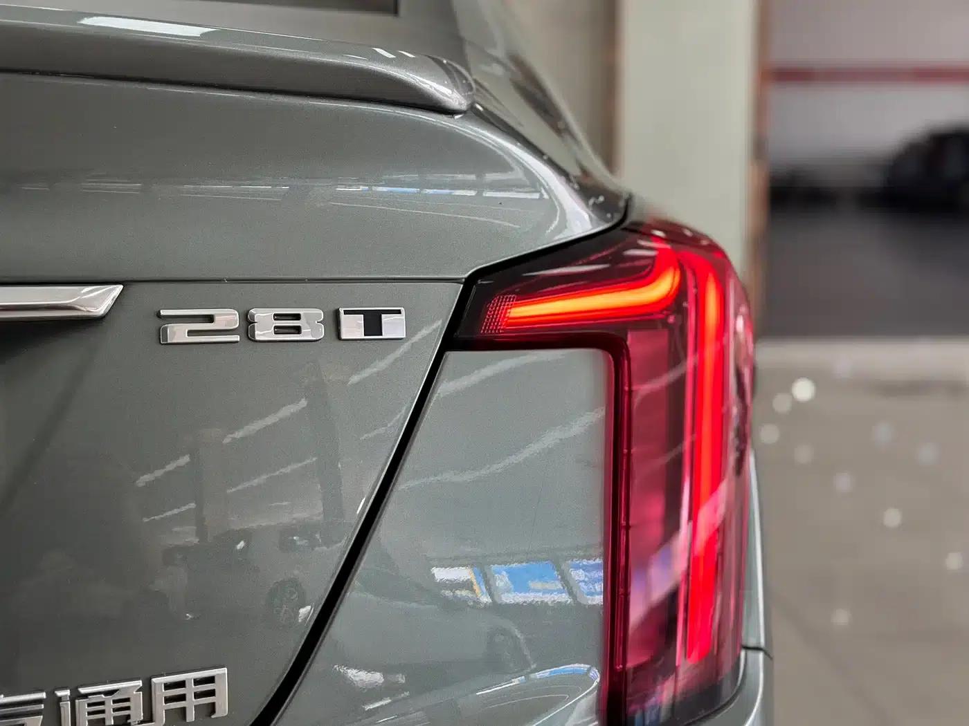 Cadillac CT5 2022 28T Luxury (Standard Edition) — миниатюра 18