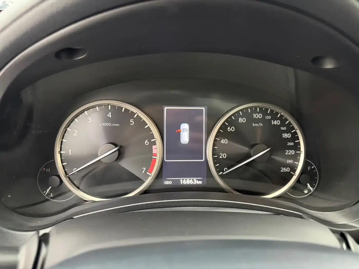 Lexus NX 2020 200 AWD Sport Edition (China VI Emission Standard) — миниатюра 7