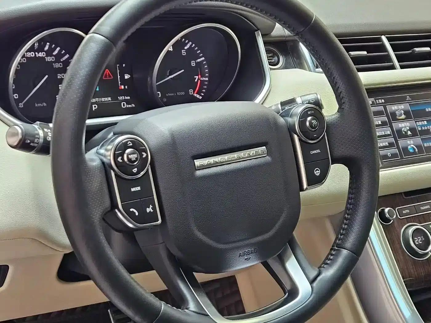 2014 Range Rover Sport (US Spec) — миниатюра 4