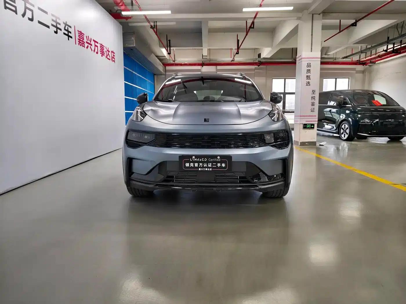 Lynk & Co 01 2025 2.0TD Two-Wheel Drive Refreshed Pro Edition — миниатюра 2