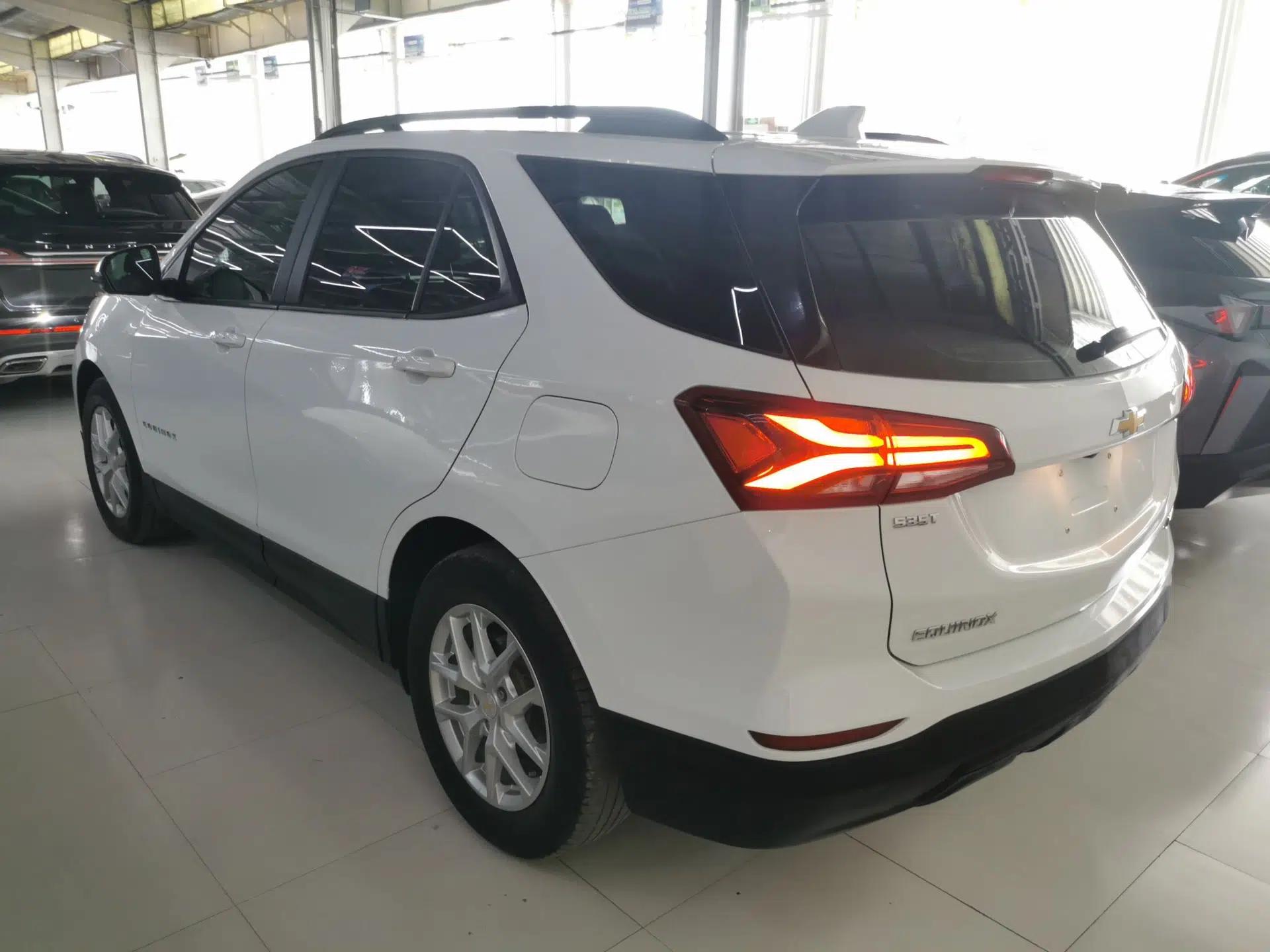 Chevrolet Equinox 2021 535T Chijie Edition — миниатюра 4