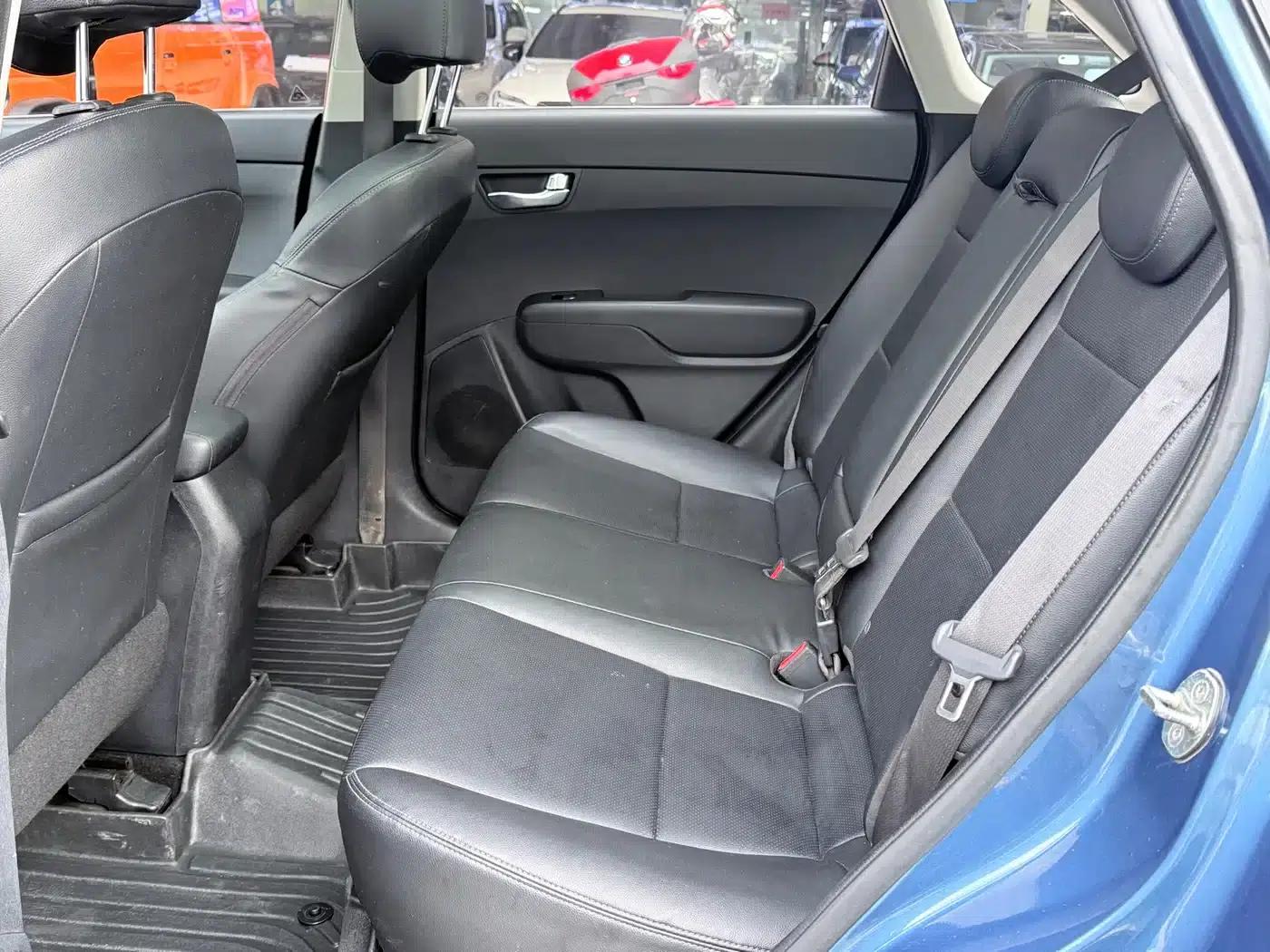 KX3 Sportage 2015 1.6L Automatic 2WD DLX — миниатюра 3