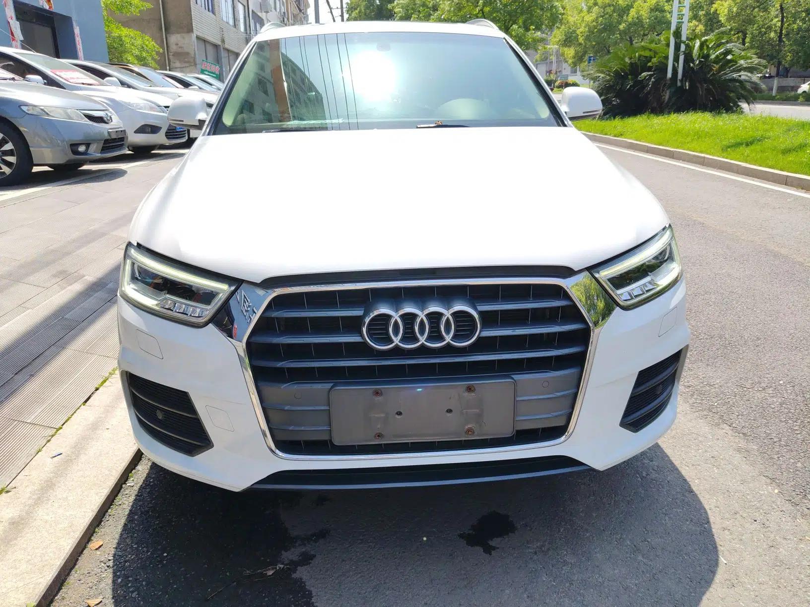 Audi Q3 2018 30th Anniversary Edition 30 TFSI Fashion Model — миниатюра 2
