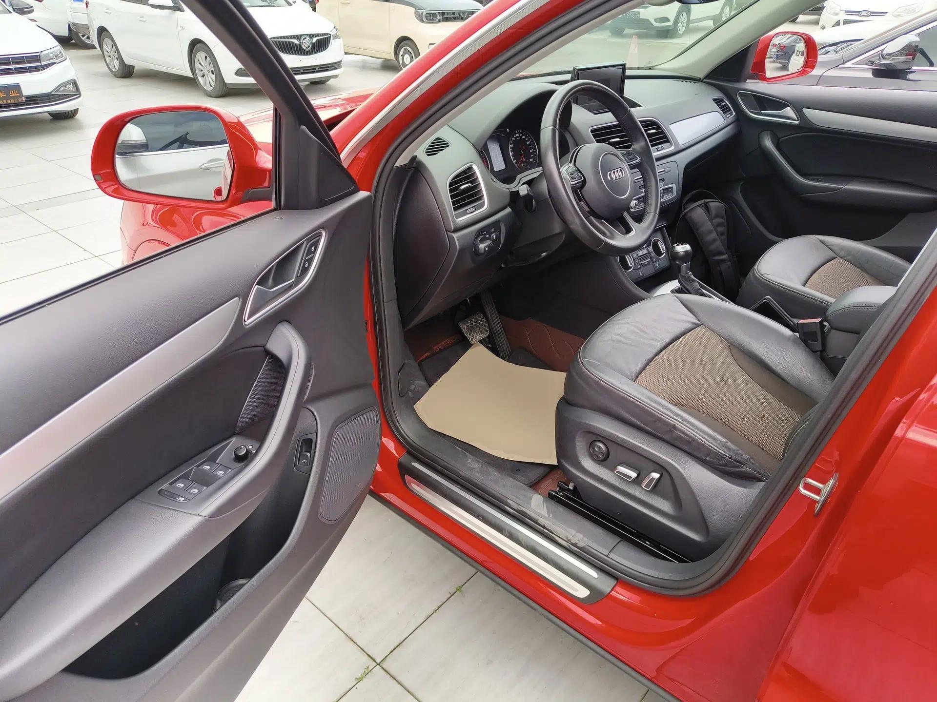 Audi Q3 2016 30 TFSI Fashion Model — миниатюра 19