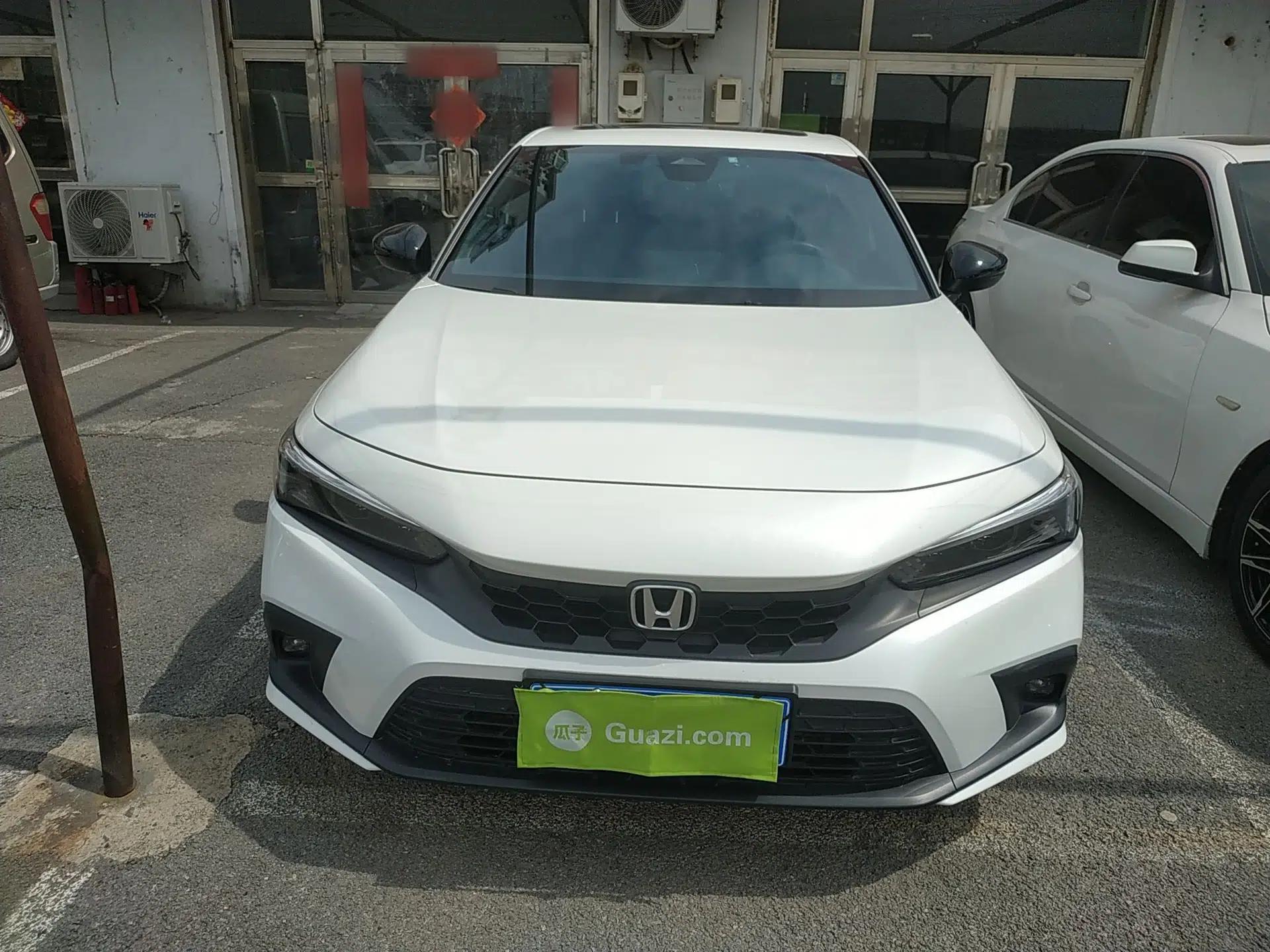 Honda Civic 2023 HATCHBACK 240TURBO CVT Extreme Edition — миниатюра 2