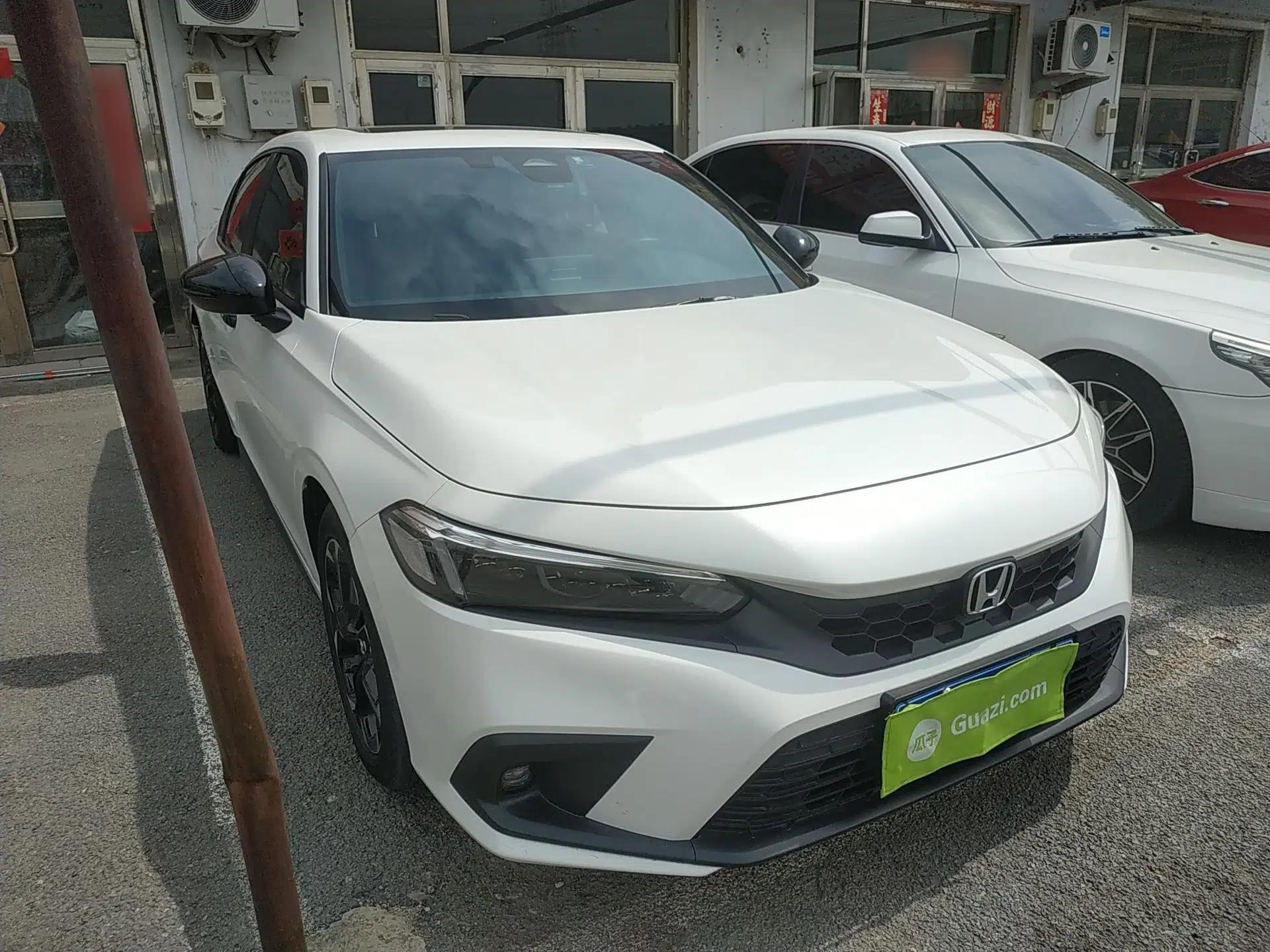 Honda Civic 2023 HATCHBACK 240TURBO CVT Extreme Edition — миниатюра 3