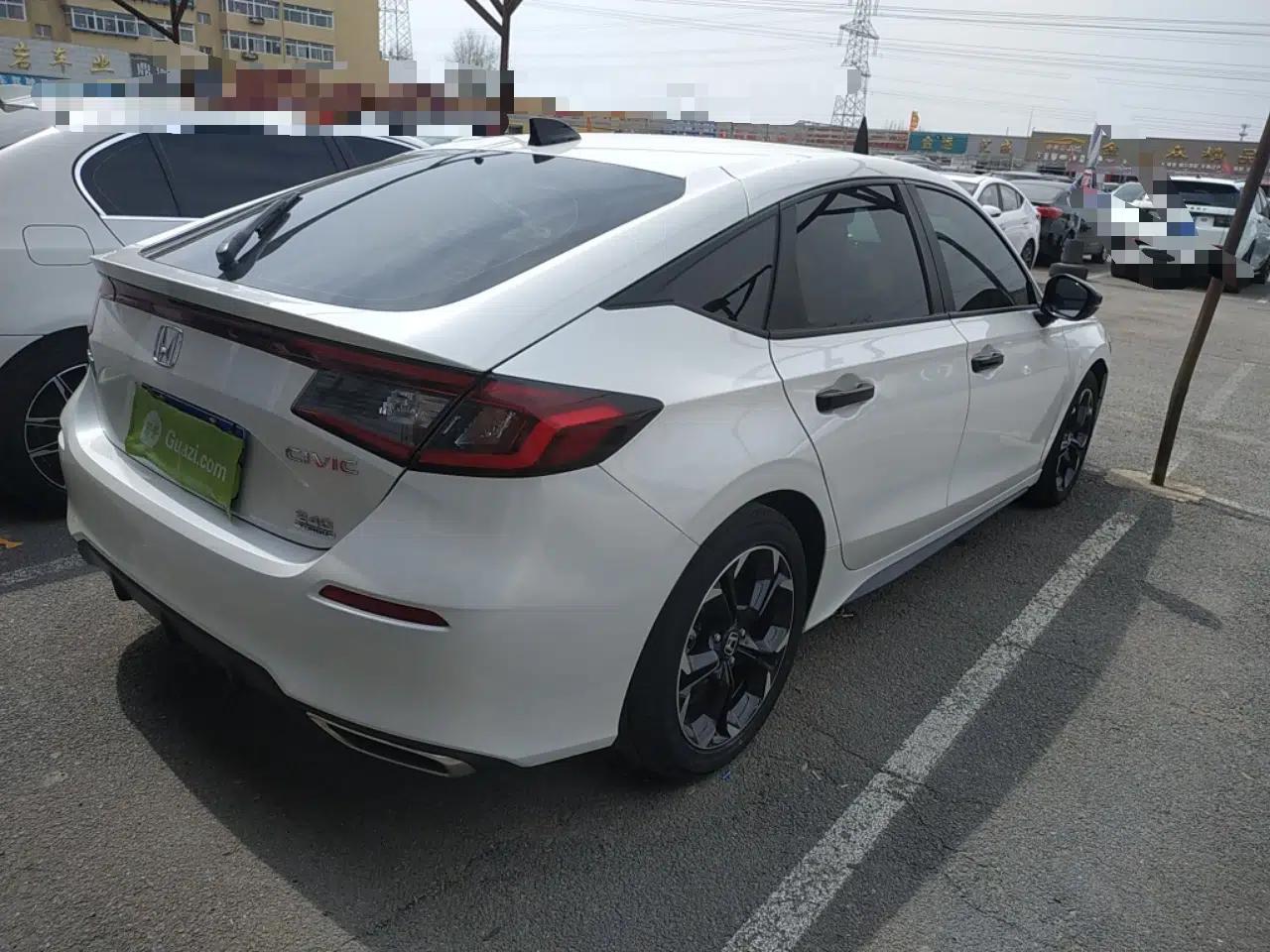 Honda Civic 2023 HATCHBACK 240TURBO CVT Extreme Edition — миниатюра 6