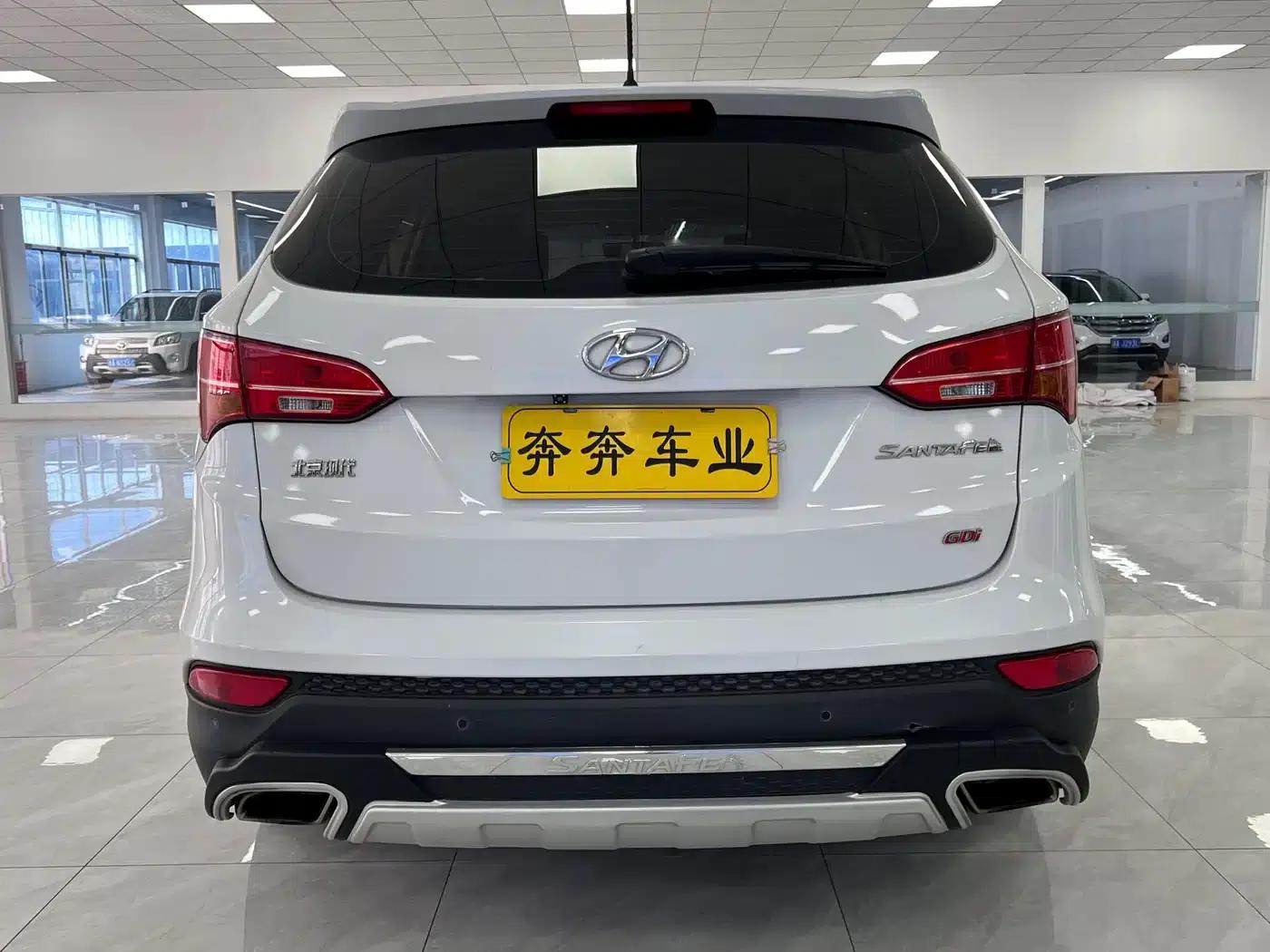 Santa Fe 2013 2.4L Automatic 2WD Smart Edition — миниатюра 7