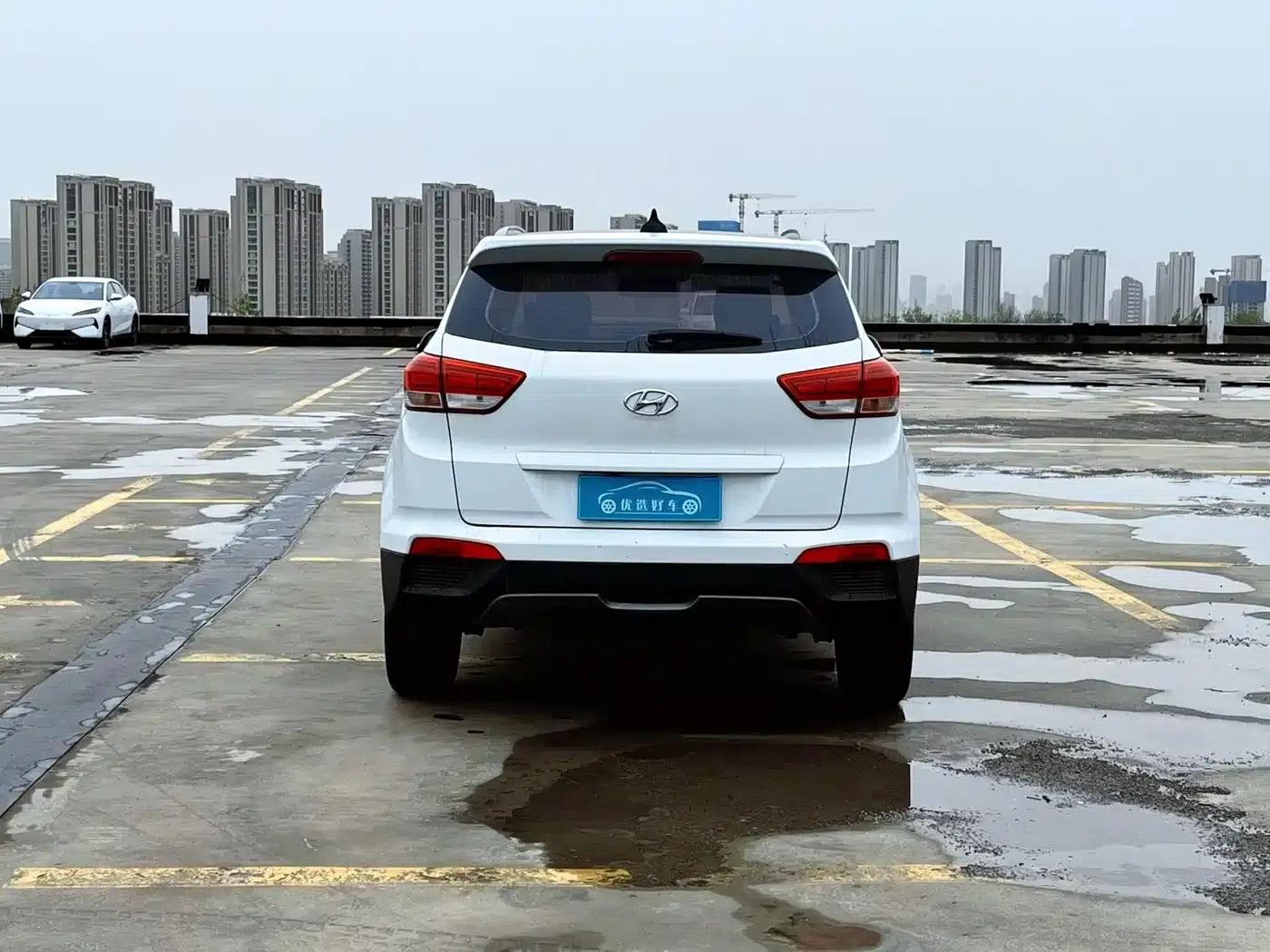 Beijing Hyundai ix25 2015 1.6L Automatic 2WD Smart GLS — миниатюра 9