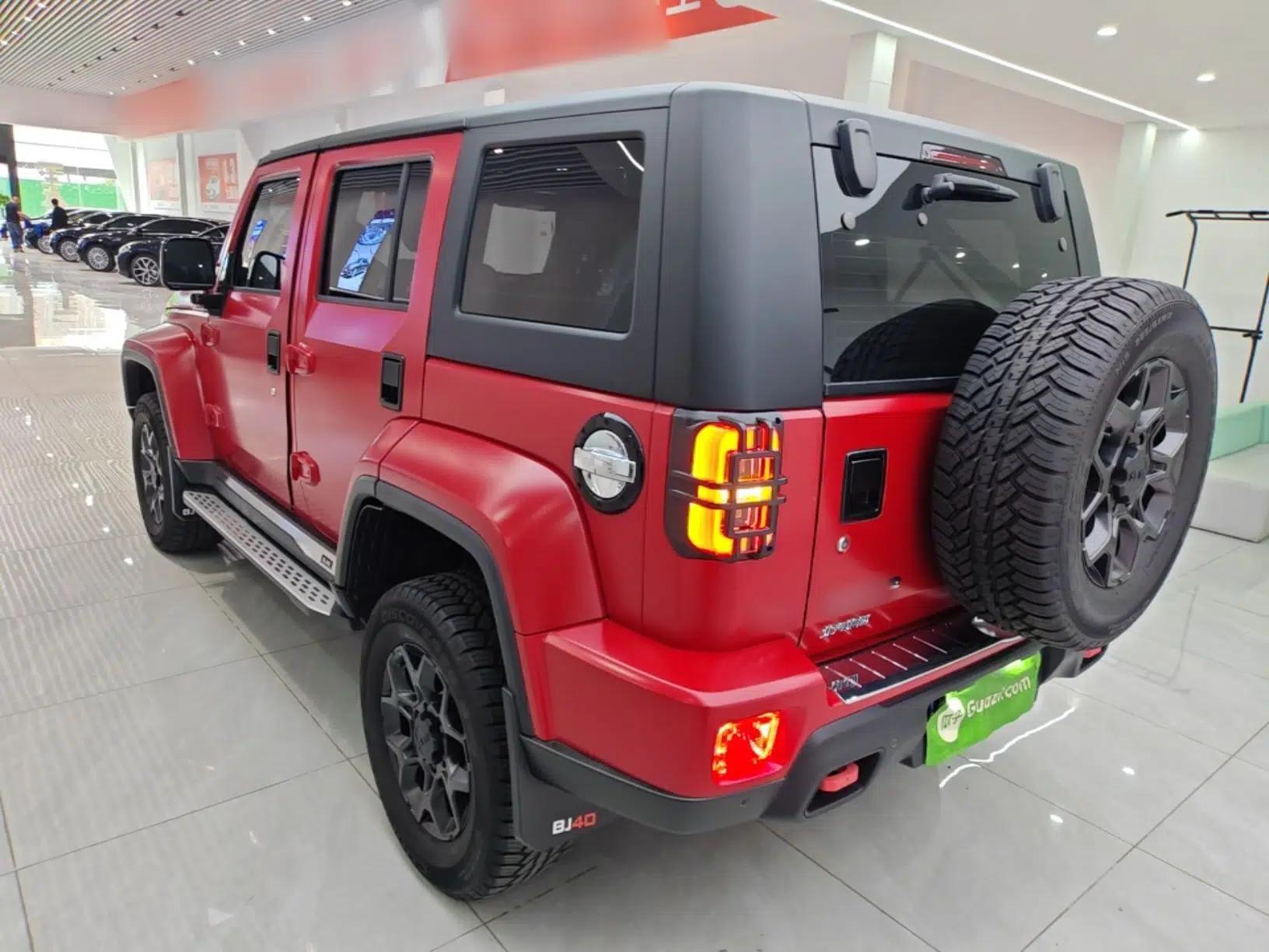 BAIC Off-Road BJ40 2023 2.0D Automatic Four-Wheel Drive Blade Hero Edition Adventurer Type — миниатюра 4