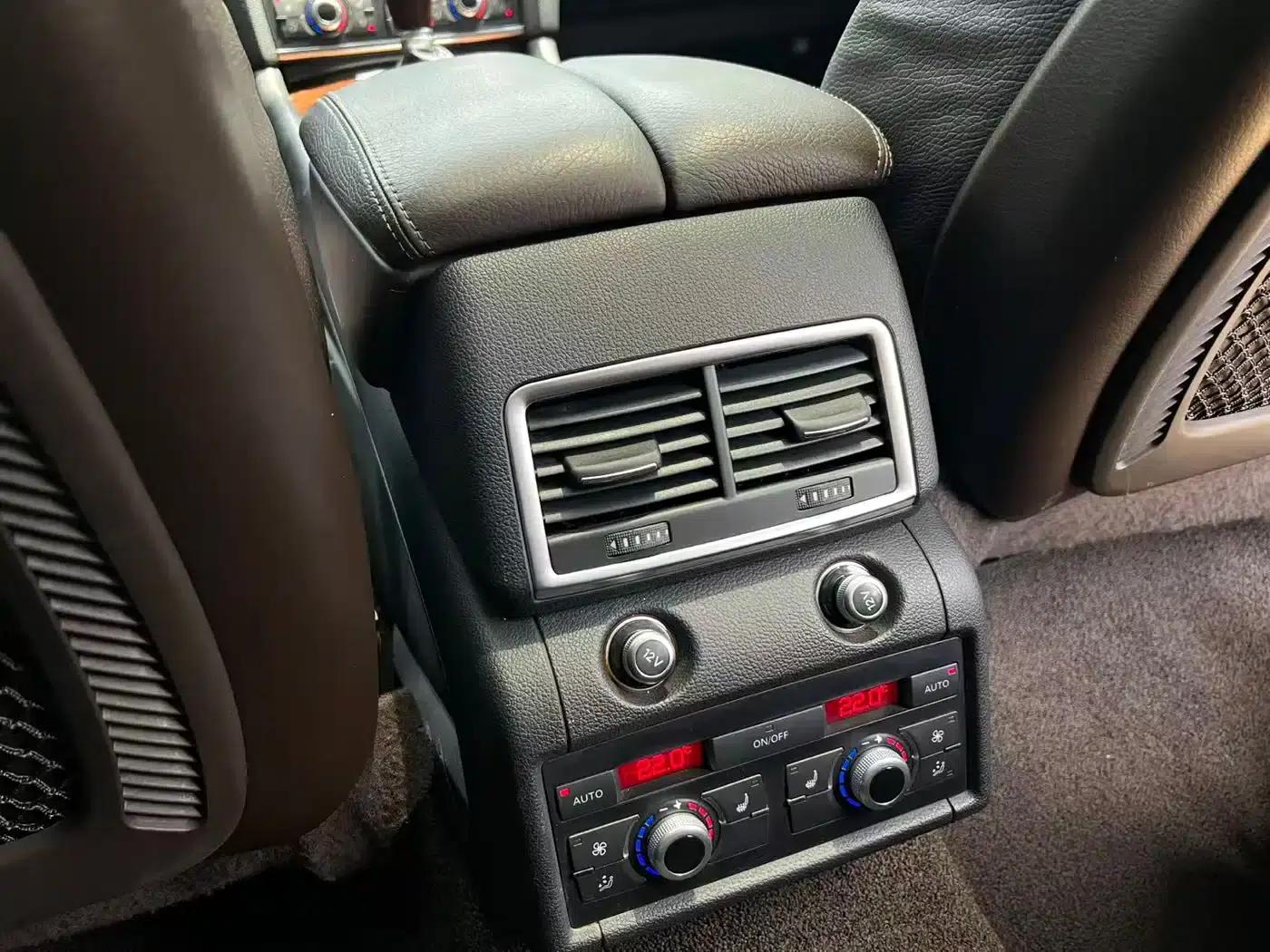 Audi Q7 2010 3.6 FSI Comfort Off-Road Classic Edition — миниатюра 12