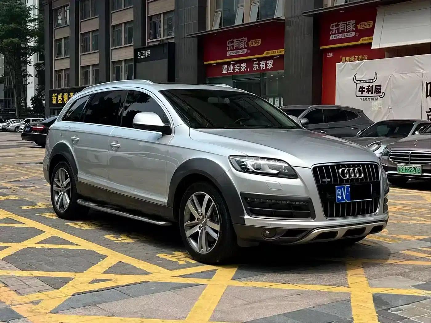 Audi Q7 2010 3.6 FSI Comfort Off-Road Classic Edition — миниатюра 3