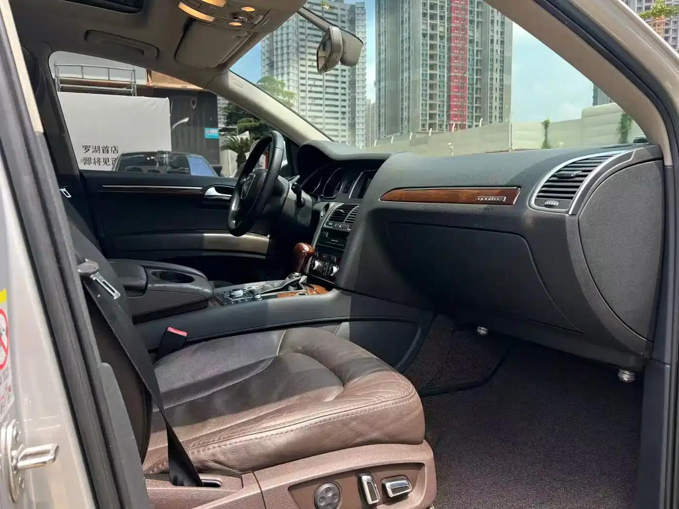 Audi Q7 2010 3.6 FSI Comfort Off-Road Classic Edition — миниатюра 6
