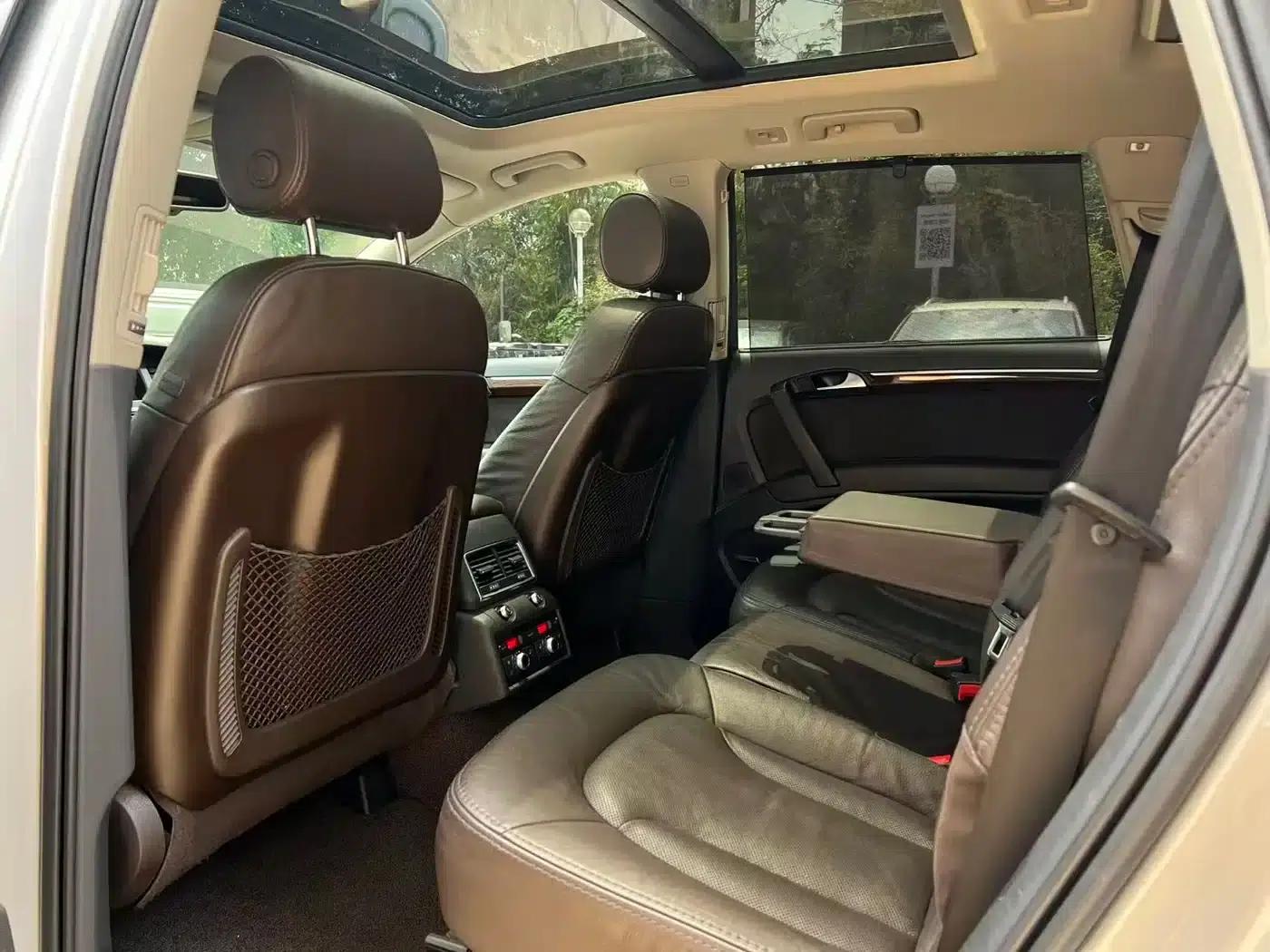 Audi Q7 2010 3.6 FSI Comfort Off-Road Classic Edition — миниатюра 8