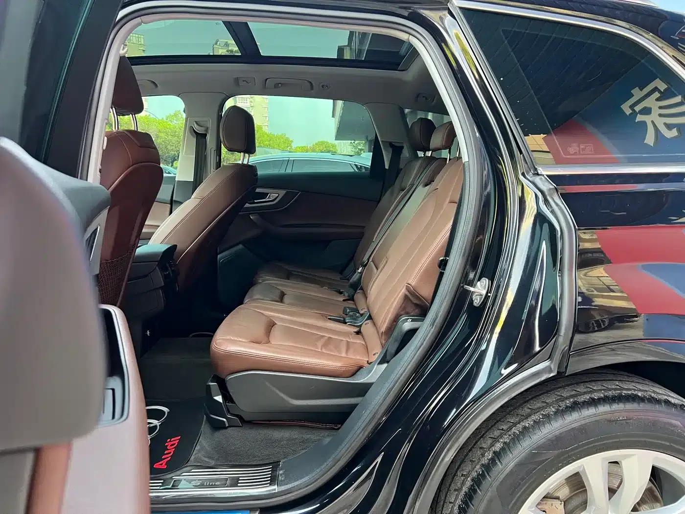 Audi Q7 2018 40 TFSI Comfort — миниатюра 3
