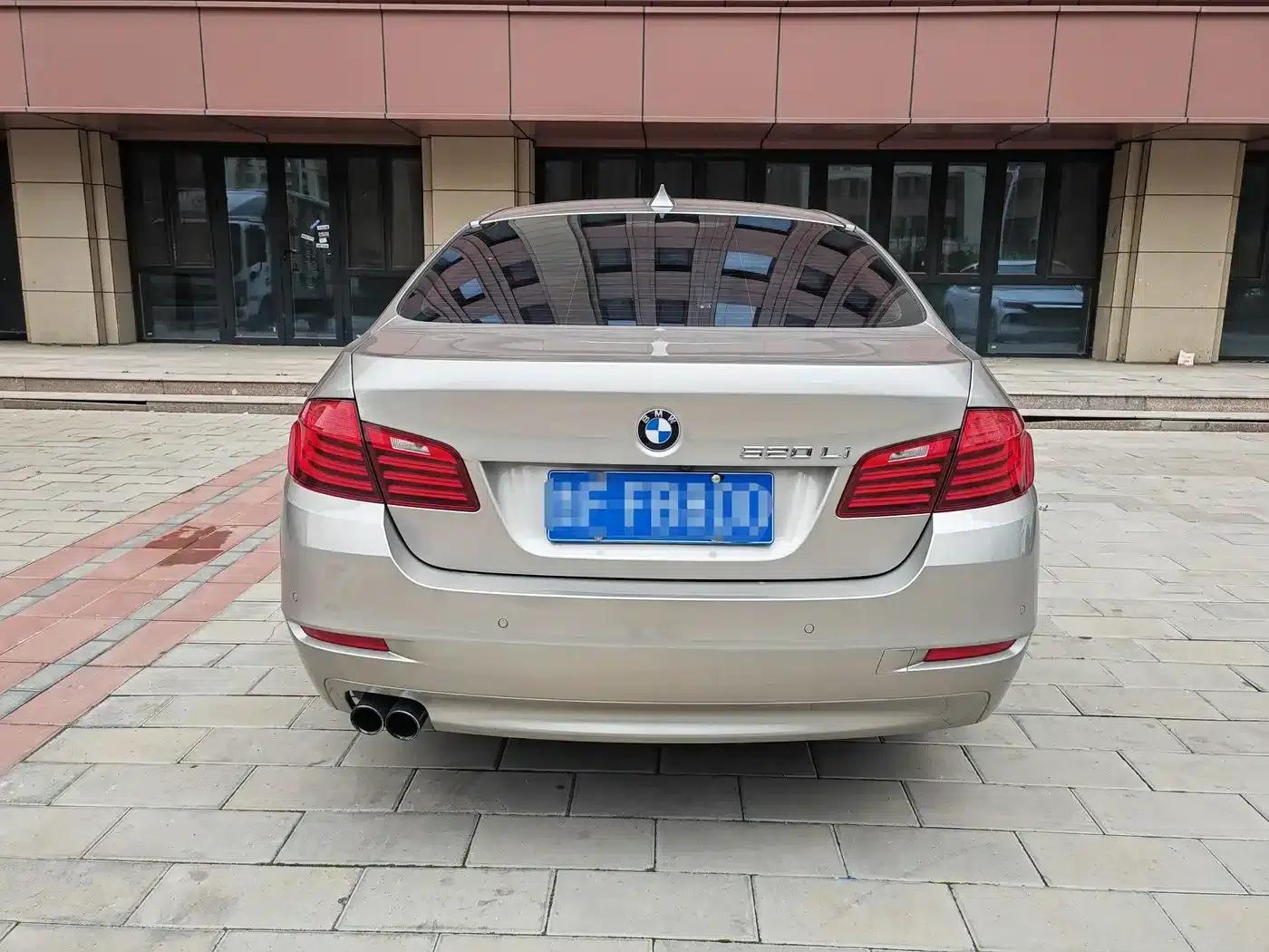 BMW 5 Series 2017 520Li Elegant Edition — миниатюра 5