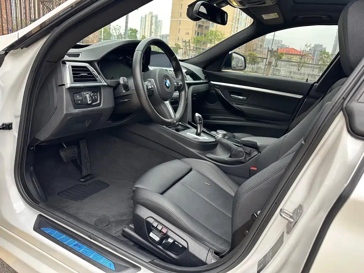 2020 BMW 3 Series GT 320i M Sport Package — миниатюра 8