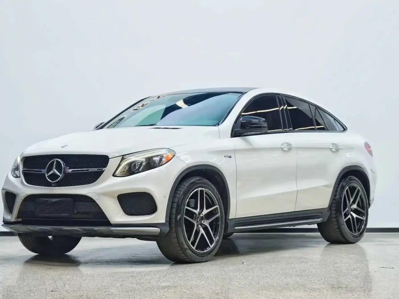 Mercedes-Benz GLE Coupe AMG 2017 AMG GLE 43 4MATIC Coupe SUV — миниатюра 1