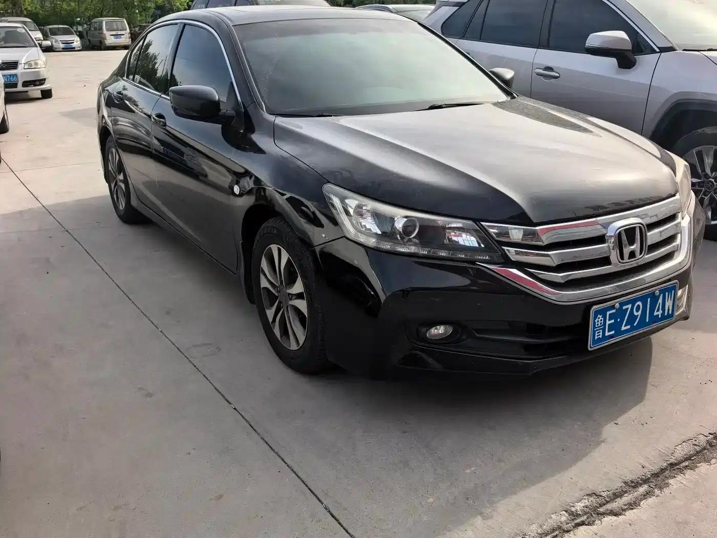 2014 Honda Accord 2.0L LX Comfort Edition — миниатюра 3