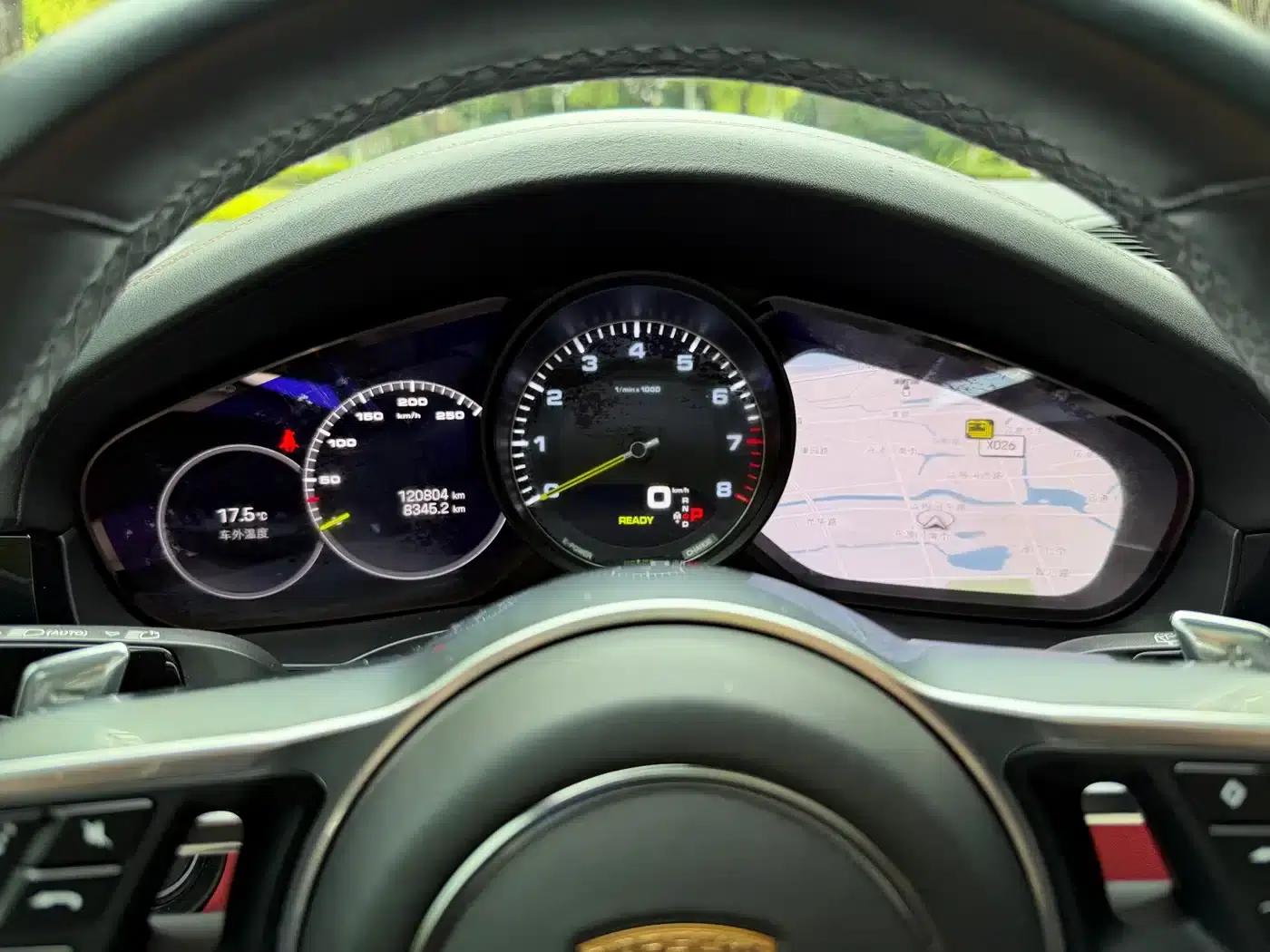 2022 Cayenne E-Hybrid 2.0T Platinum Edition — миниатюра 15