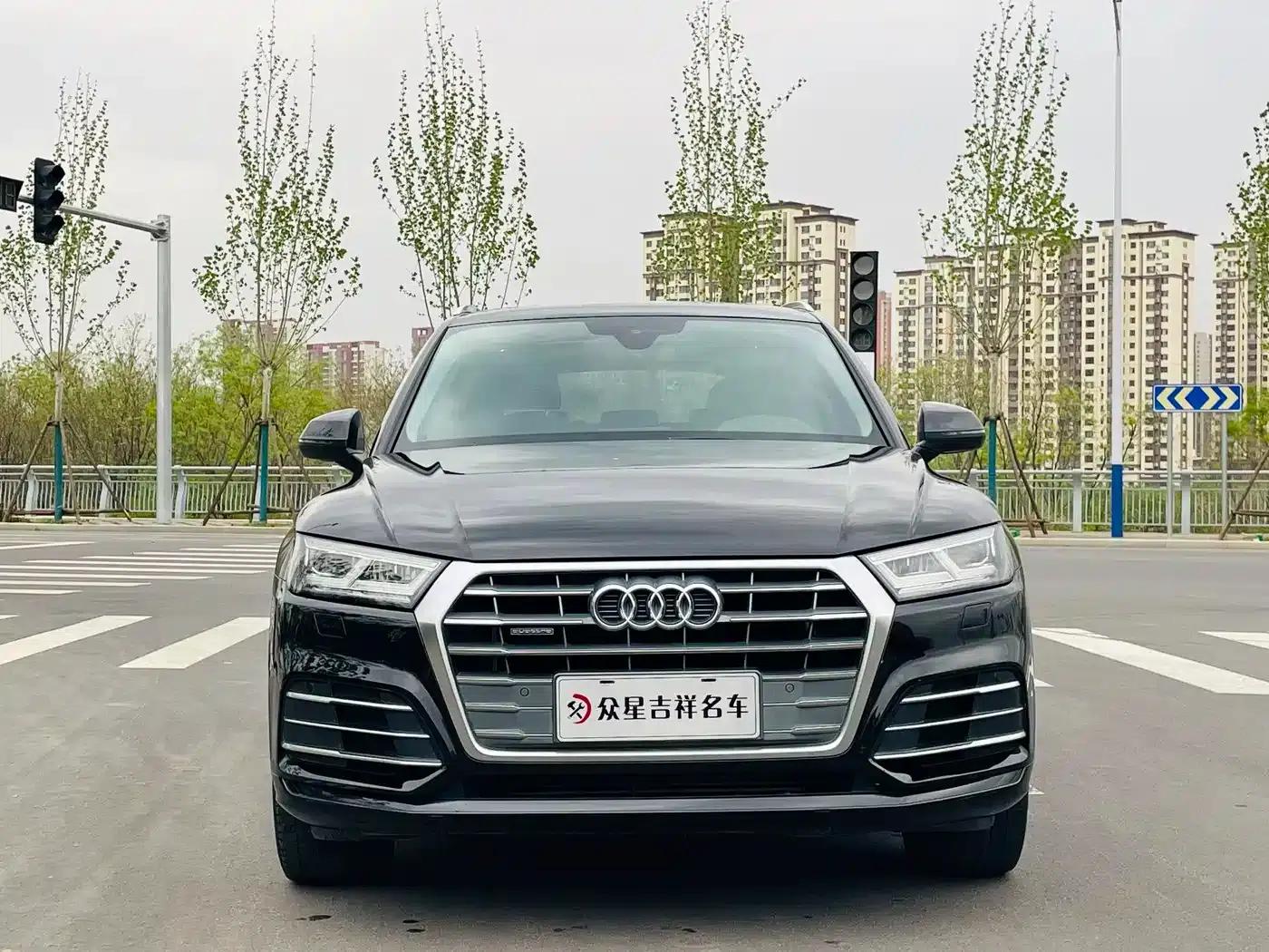 Audi Q5L 2018 40 TFSI Luxury Fashion Edition (China VI Emission Standard) — миниатюра 2