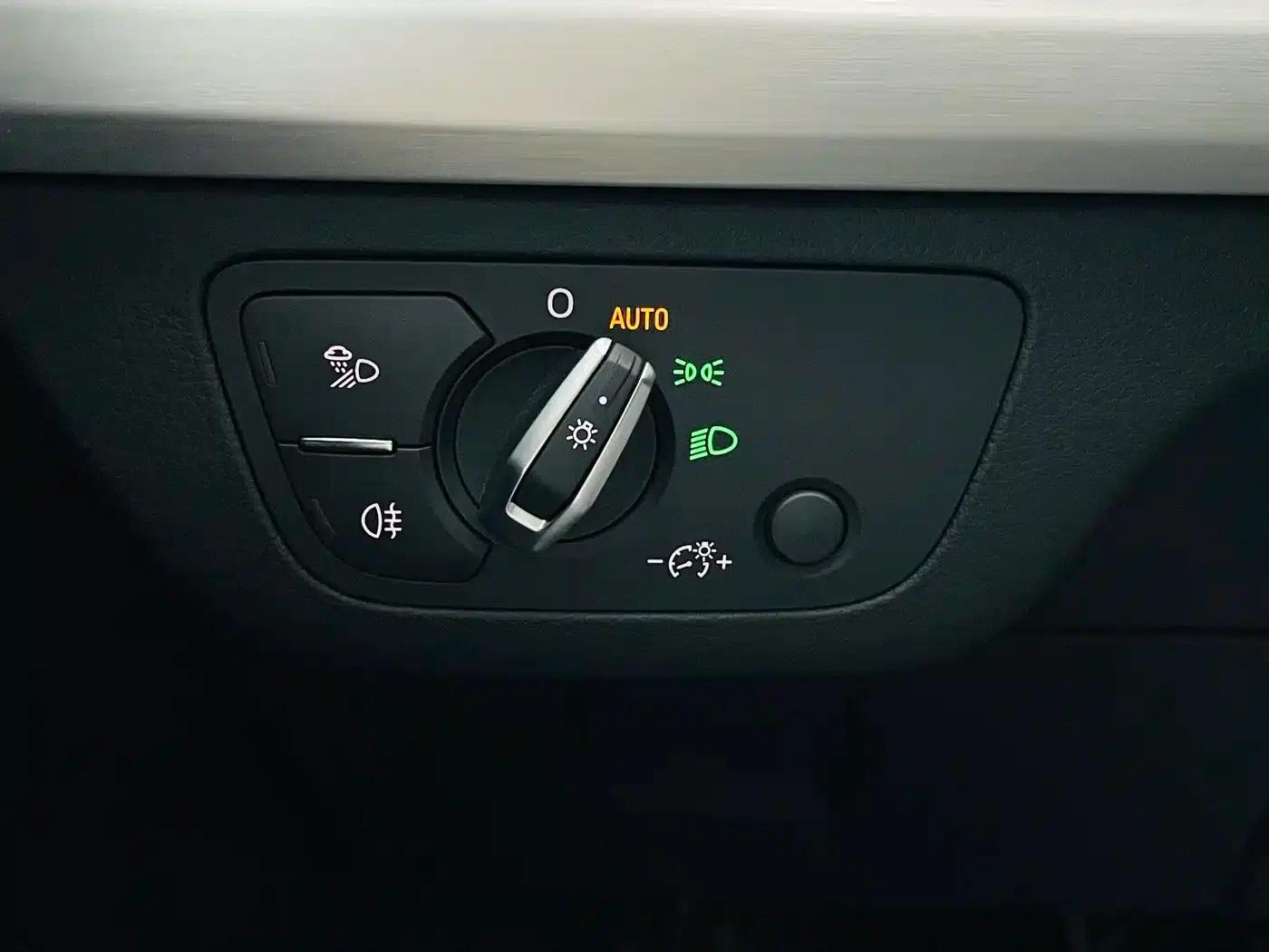 Audi Q5L 2018 40 TFSI Luxury Fashion Edition (China VI Emission Standard) — миниатюра 15