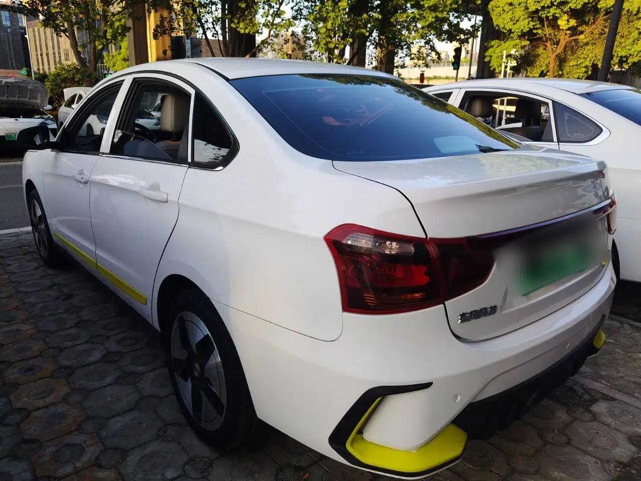 Dongfeng Aeolus E70 2023 Revised PRO Smart Drive Version — миниатюра 4