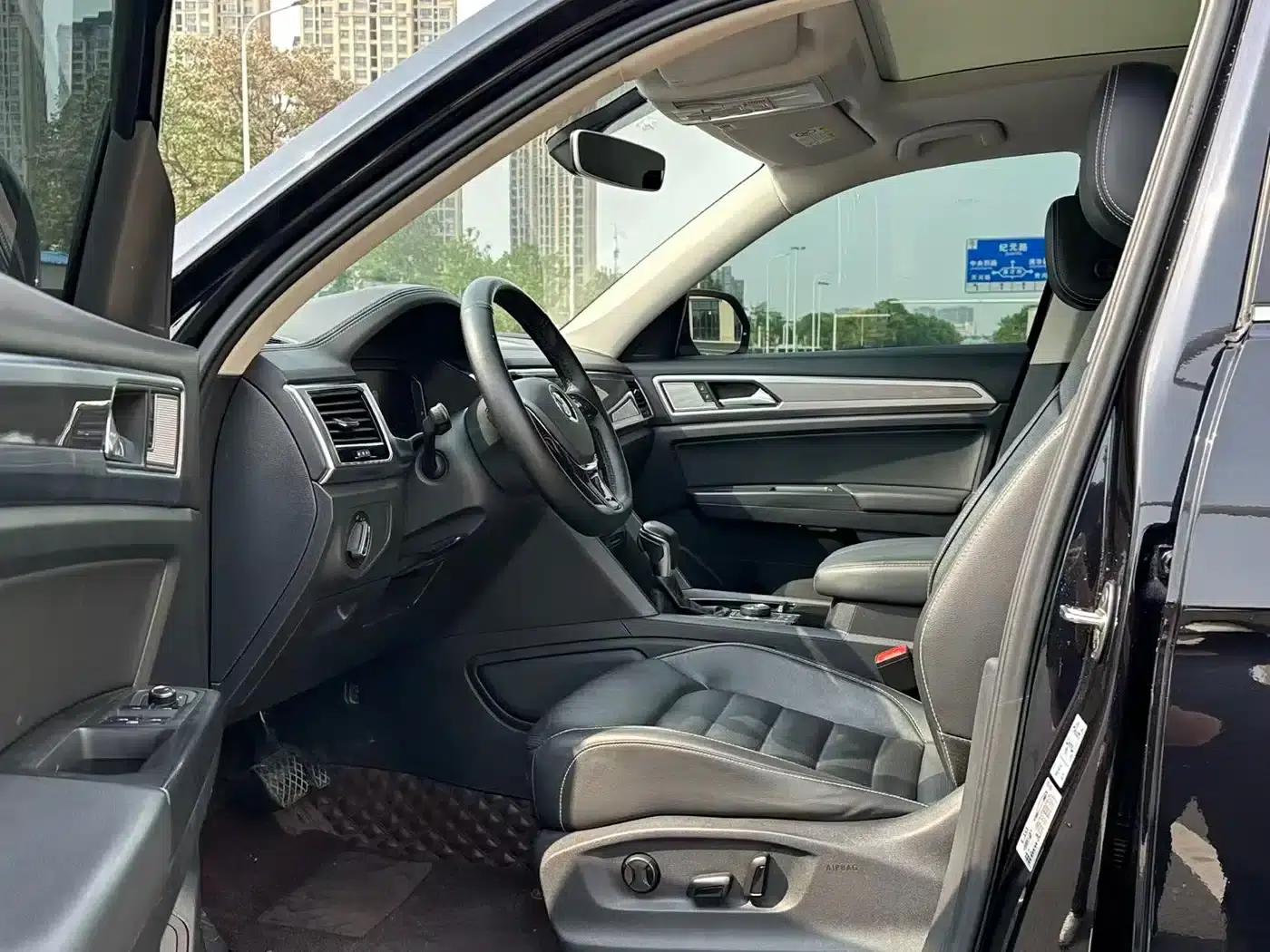 2020 Volkswagen Teramont 380TSI 4WD Luxury Edition (China VI Emission Standard) — миниатюра 4