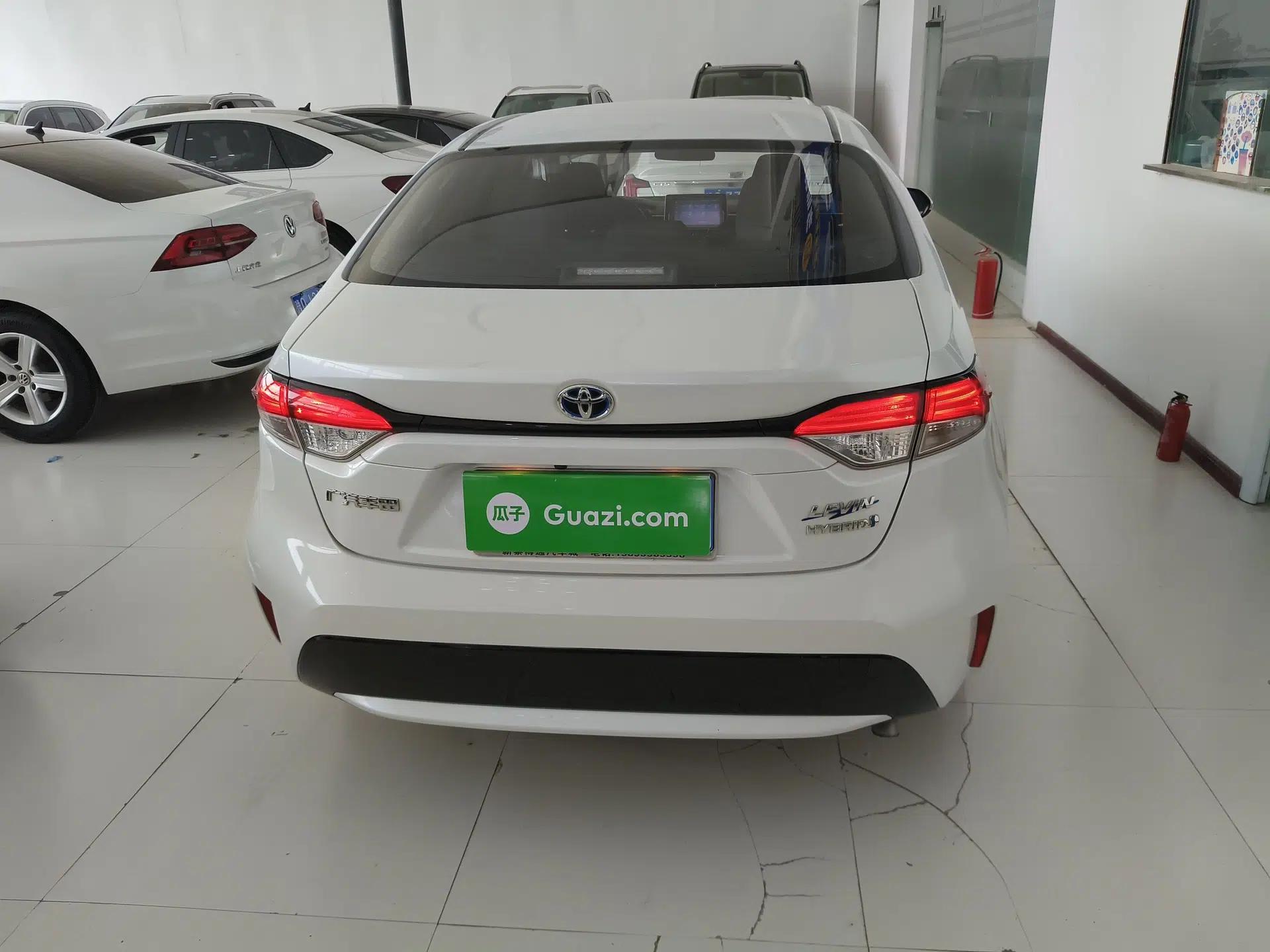 Toyota Levin 2022 Dual-Engine 1.8H E-CVT Luxury Edition — миниатюра 5