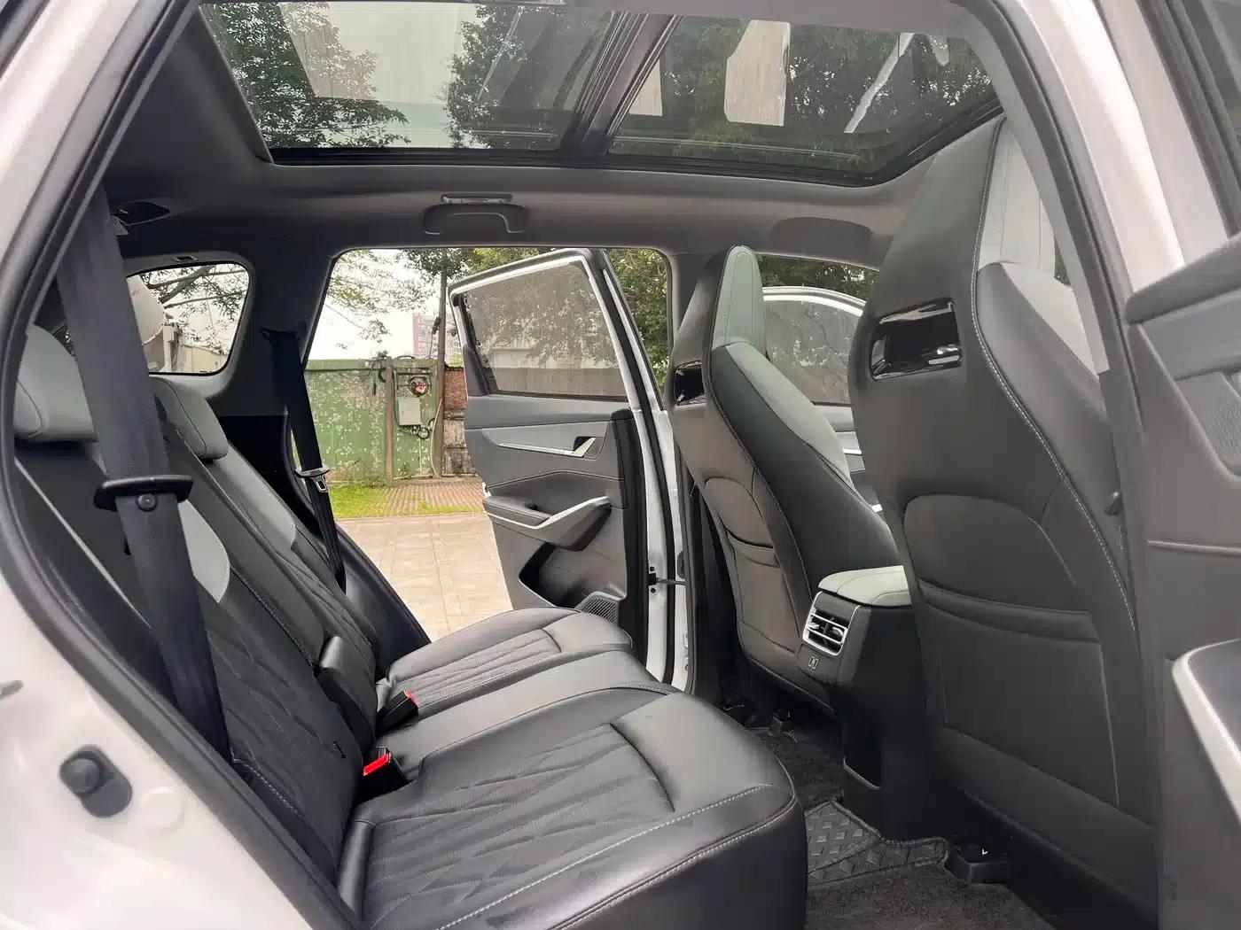 Changan CS75PLUS 2024 Model, Third Generation, Champion Edition, 1.5T Intelligent Driving and Sporty Type — миниатюра 8