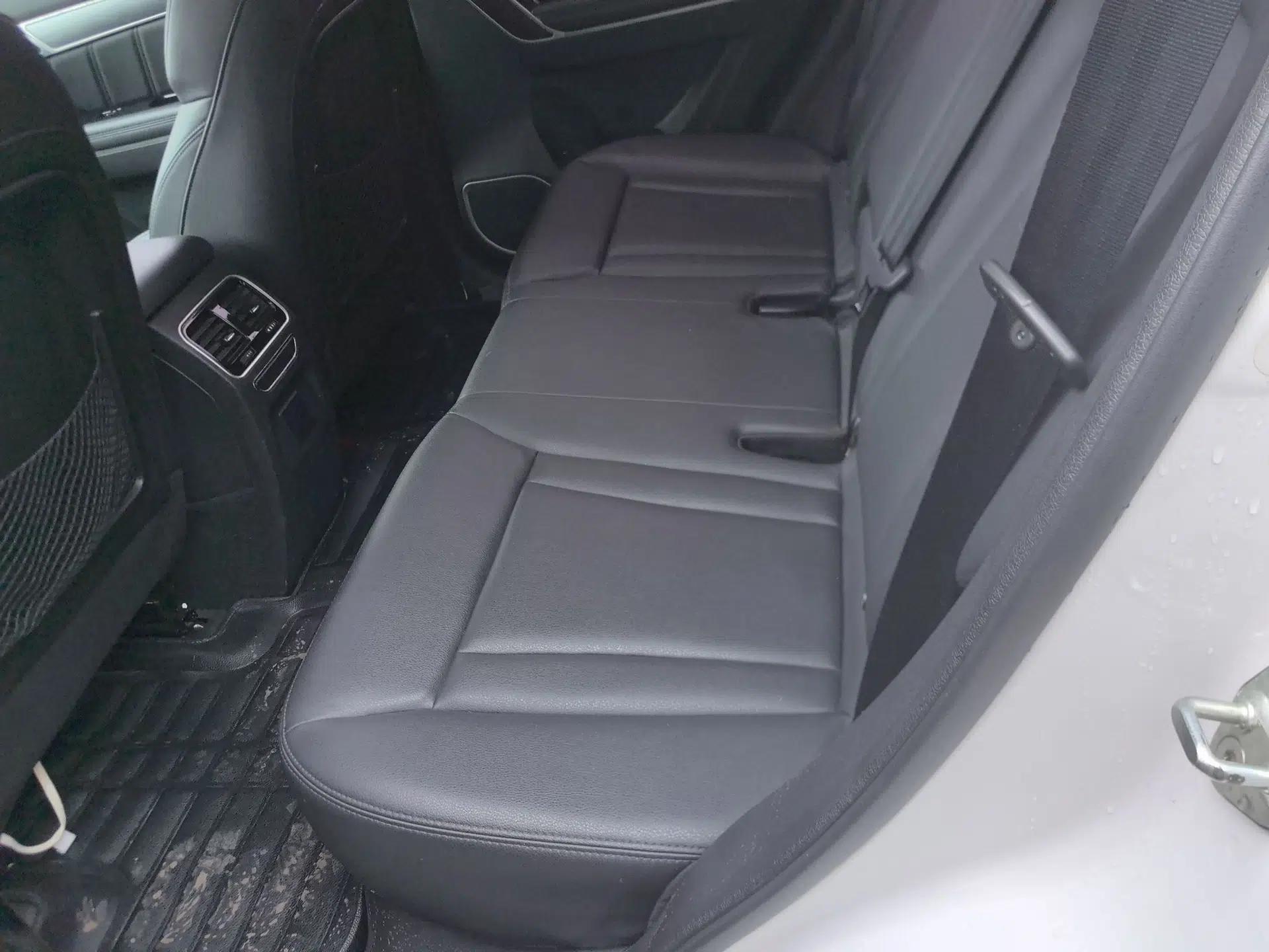 Haval H6 Coupe 2016 Blue Label 1.5T Automatic Two-Wheel Drive Urban Model — миниатюра 20