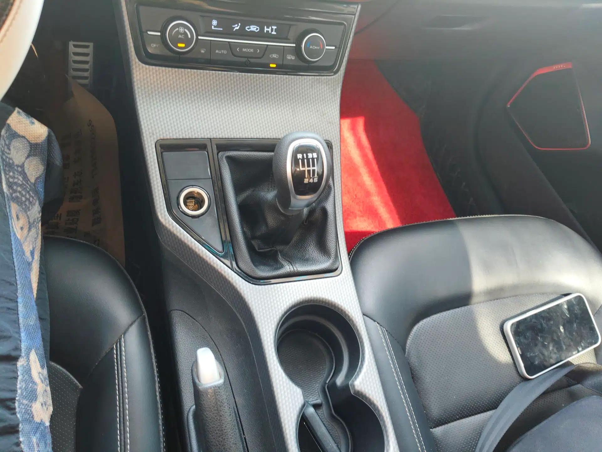 Geely Auto Emgrand GS 2016 Sports Edition 1.8L Manual LingShang Model — миниатюра 17