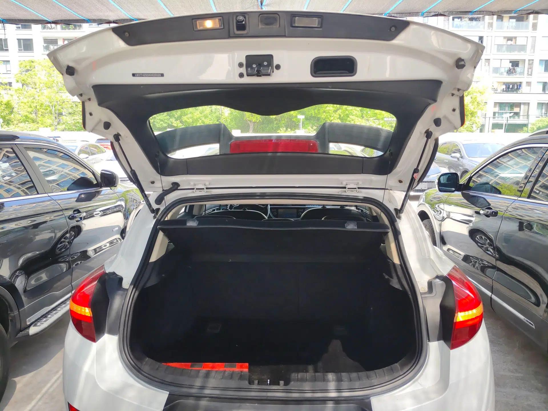 Geely Auto Emgrand GS 2016 Sports Edition 1.8L Manual LingShang Model — миниатюра 22