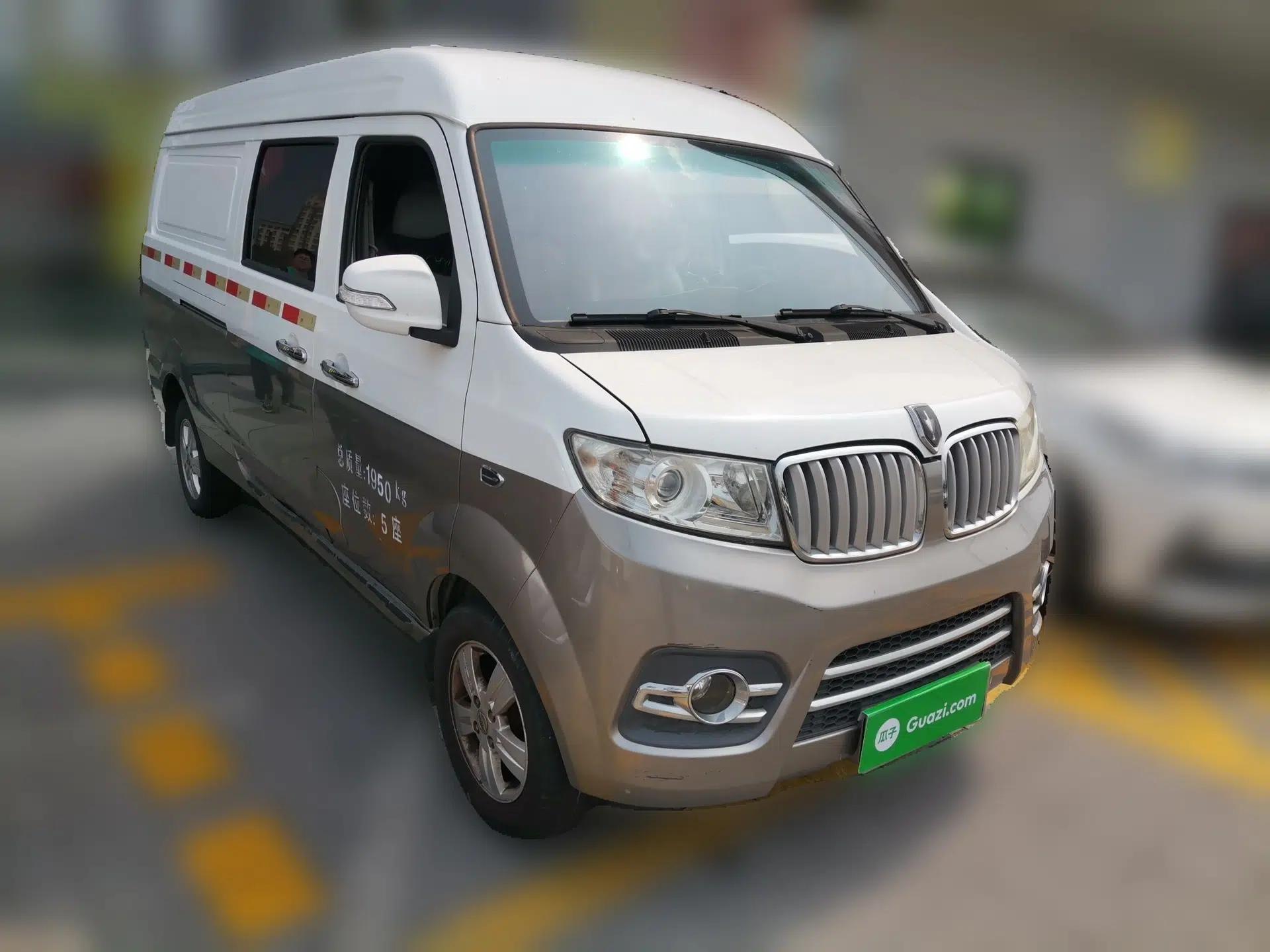 Jinbei New Hiace X30L 2018 1.5L Box Truck Business Edition DLCG14 — миниатюра 3