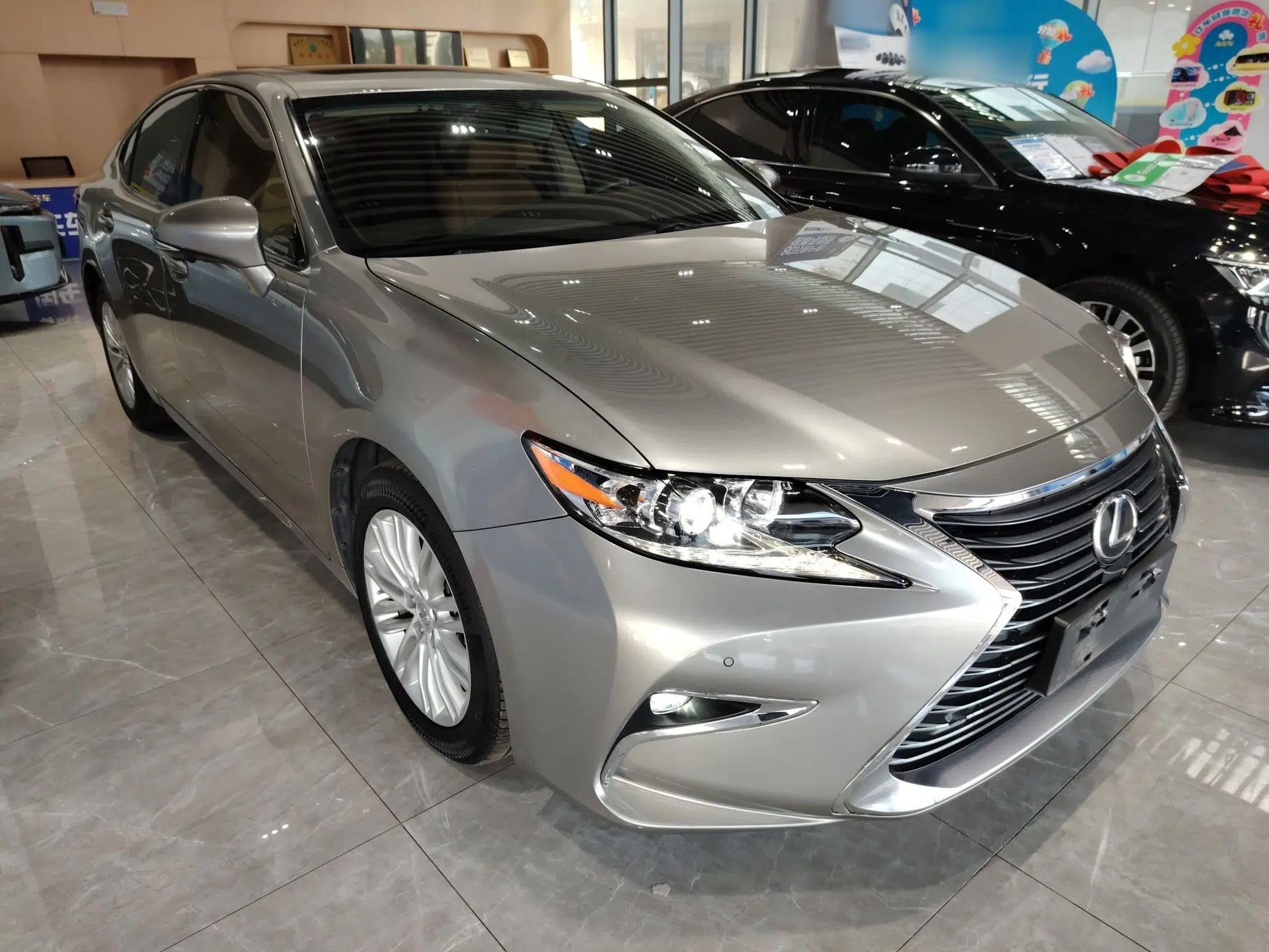 Lexus ES 2015 200 Elite Edition — миниатюра 3