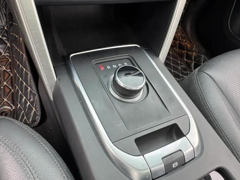 Land Rover Discovery Sport 2019 240 PS SE Version China VI Standard — миниатюра 15
